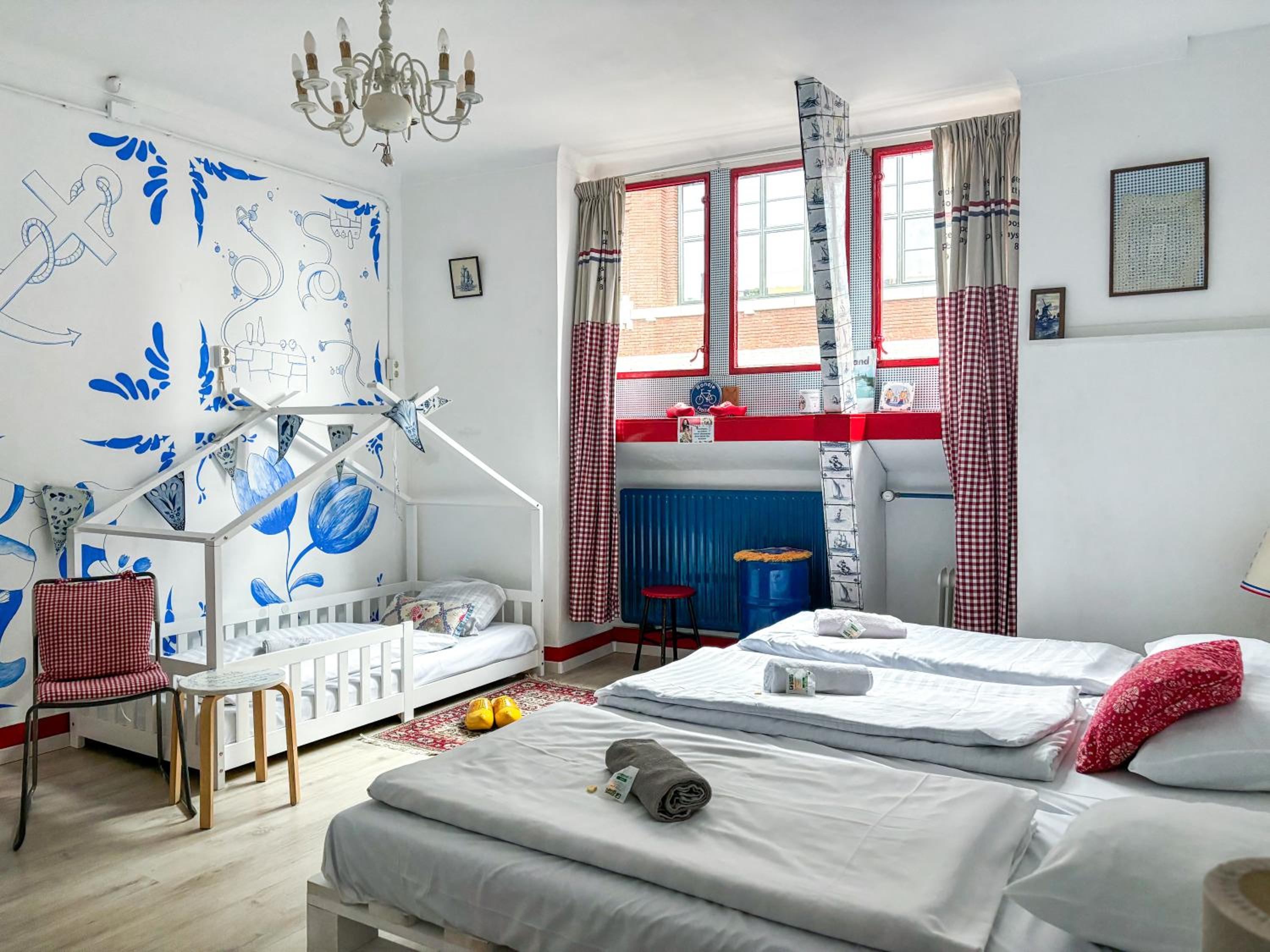 Hostel ROOM Rotterdam
