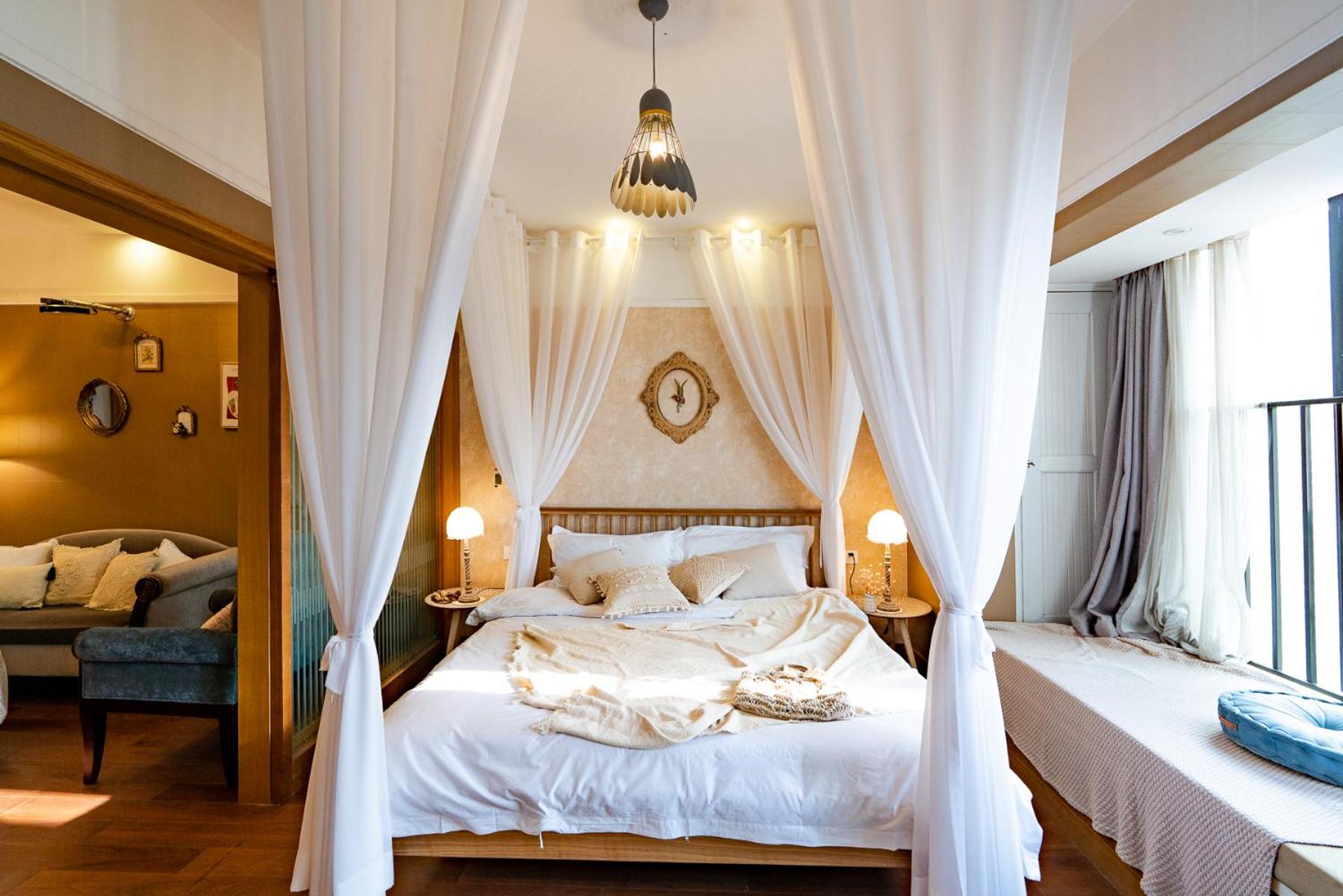 Chongqing City Center Design B&B