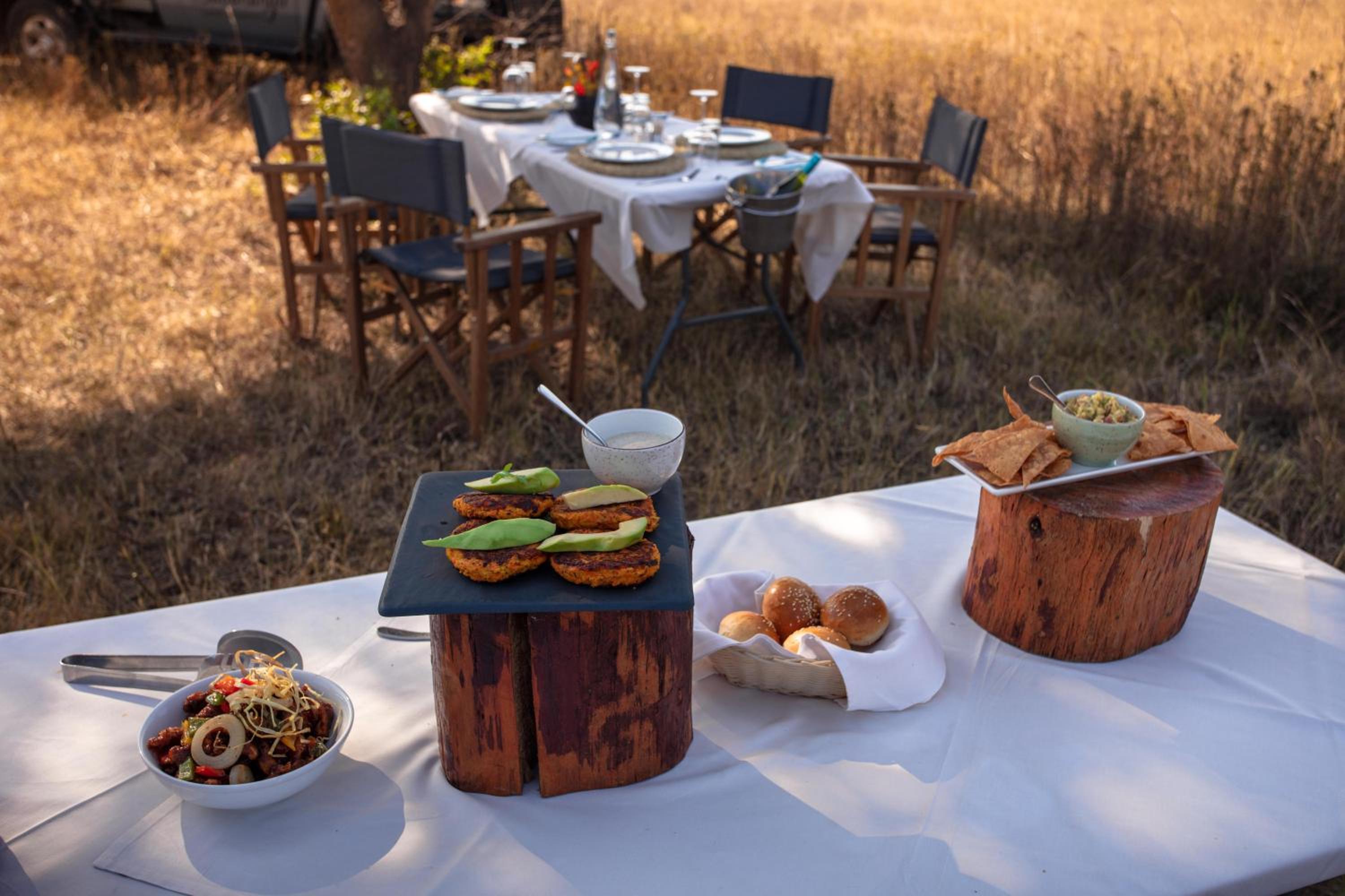 Zulu Rock Lodge - Babanango Game Reserve