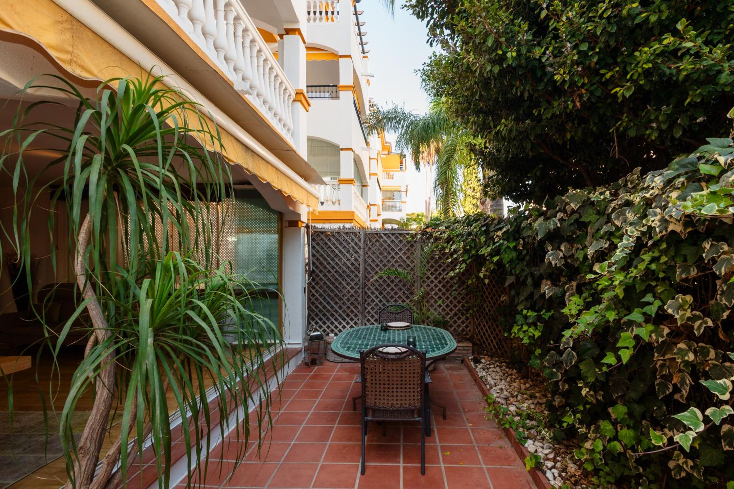 Marbella Vacations - Cozy holiday home in Dama de noche in Puerto Banus - Property Image 18