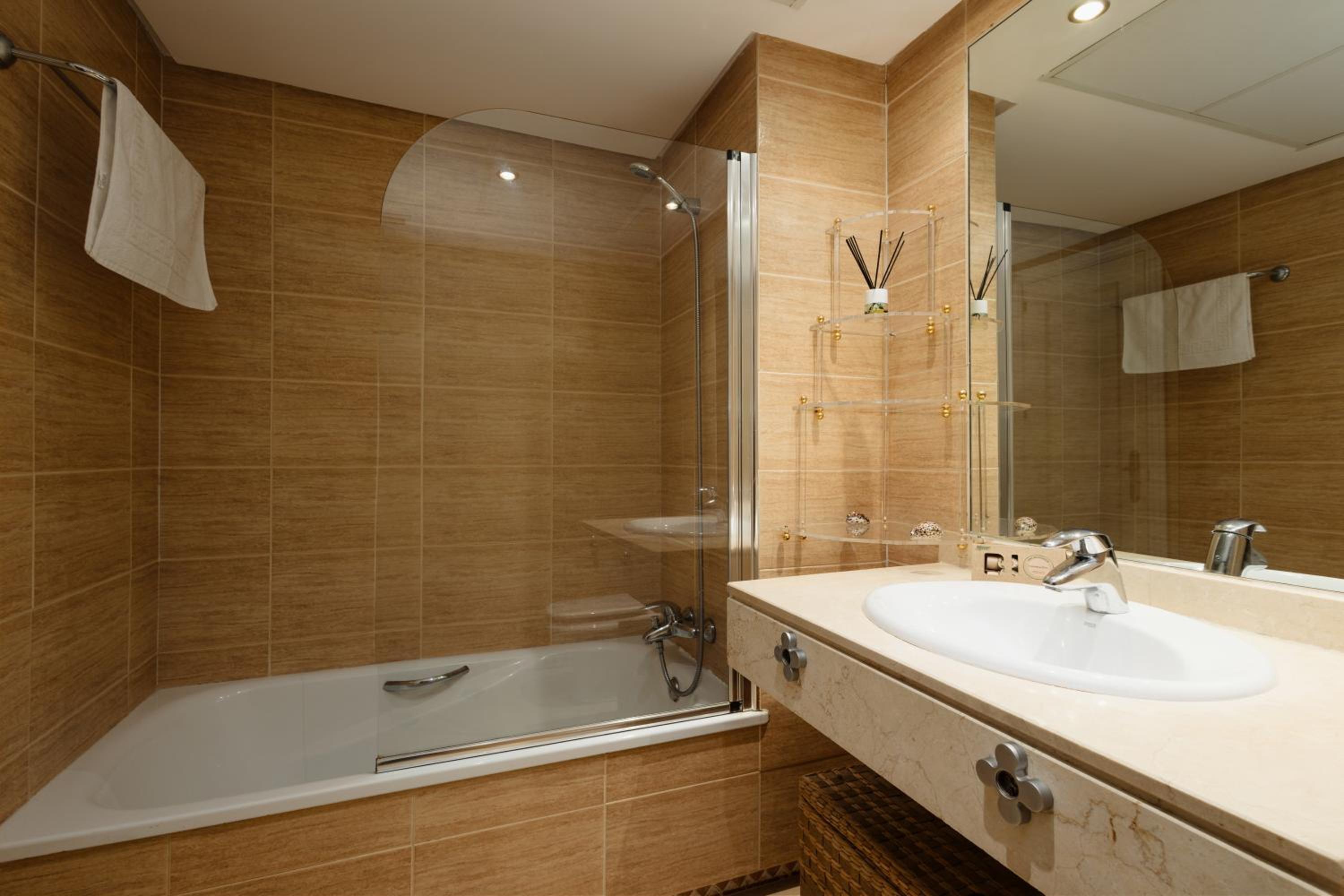 Marbella Vacations - Cozy holiday home in Dama de noche in Puerto Banus - Property Image 27