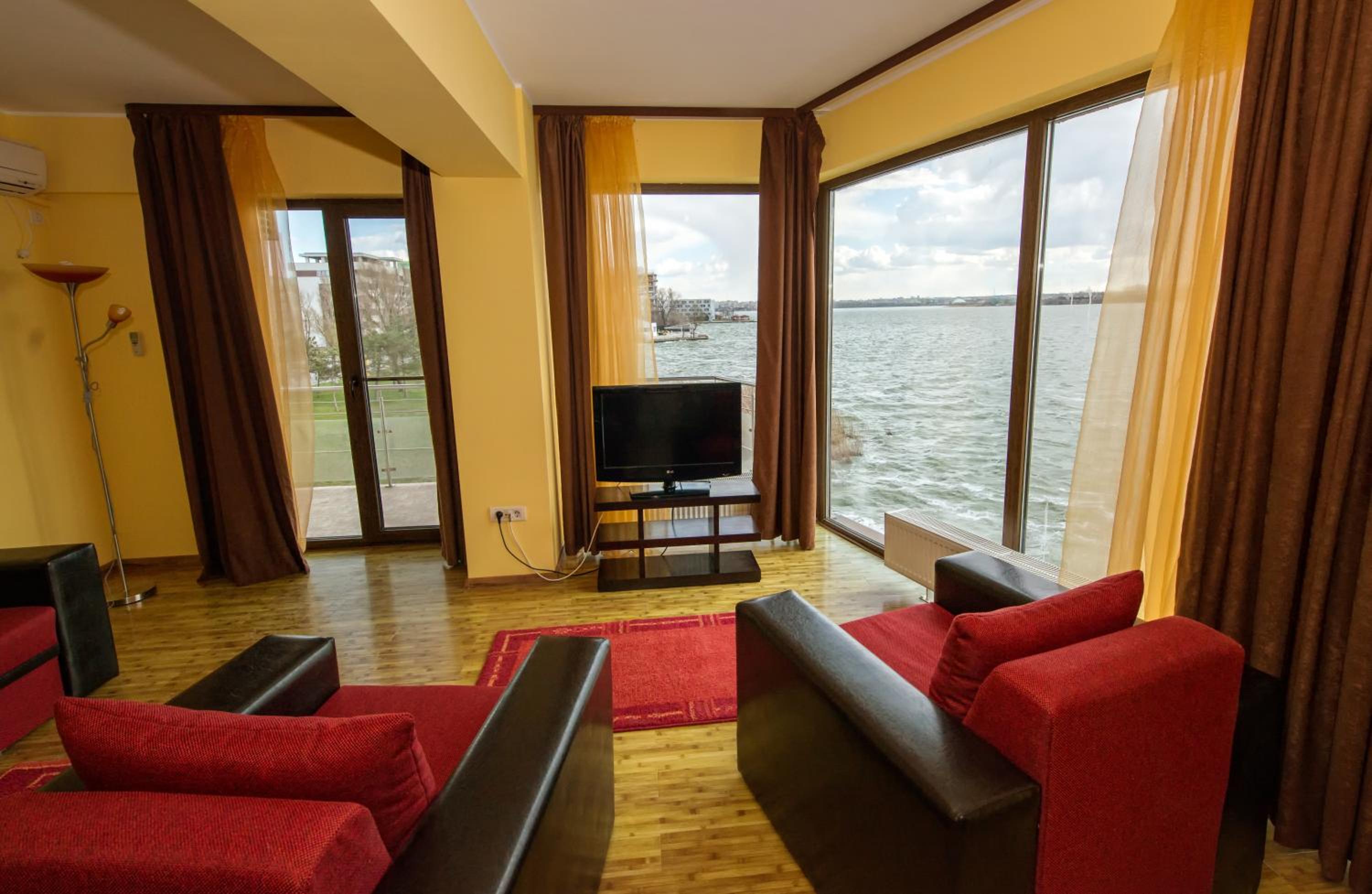 Vila Tania Mamaia view 5