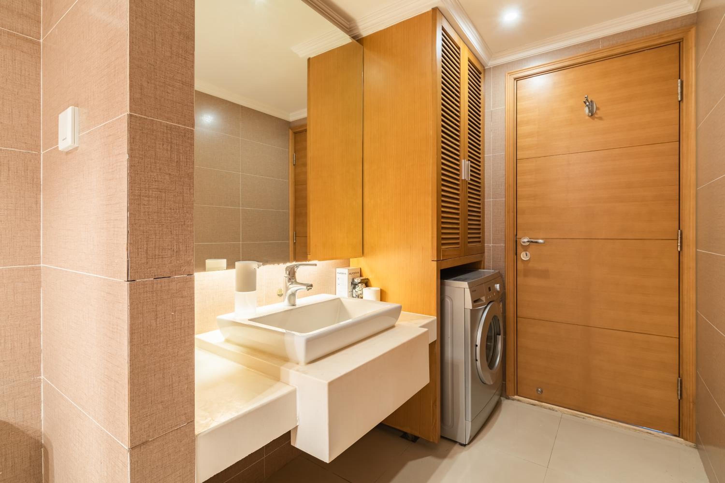 Chongqing City Center Design B&B