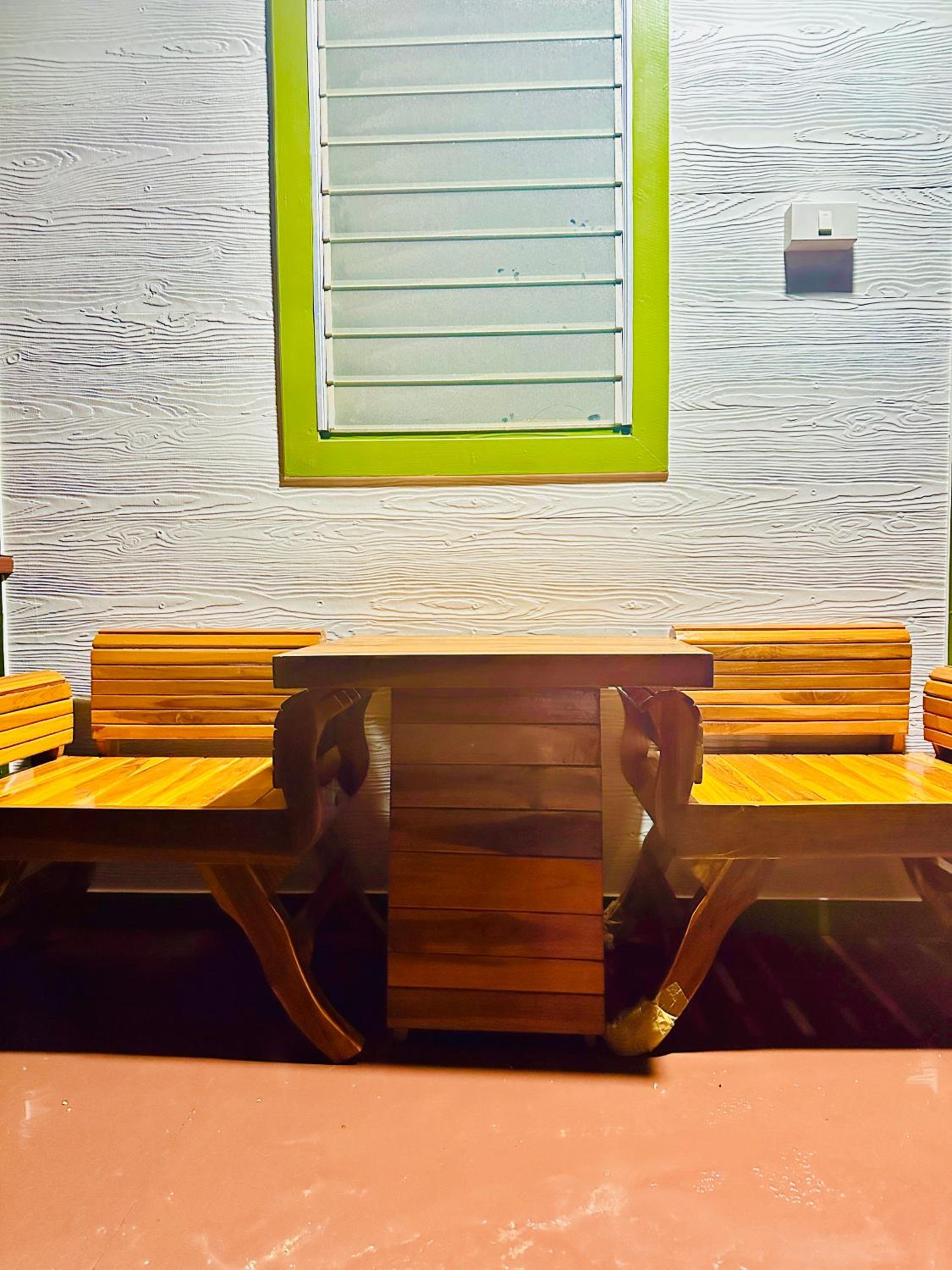 Lanta L.D. Beach Bungalow