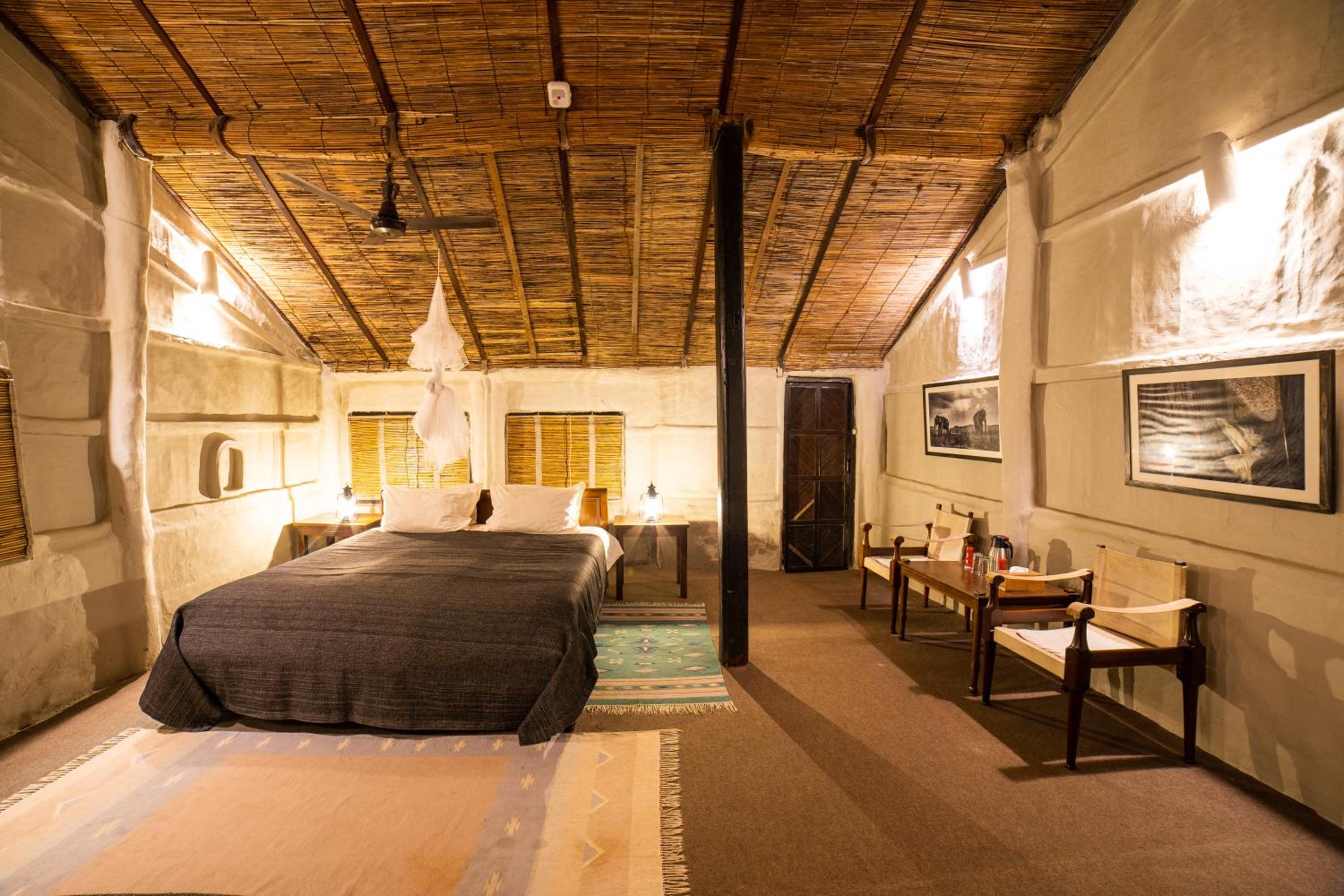 Tiger Tops Tharu Lodge