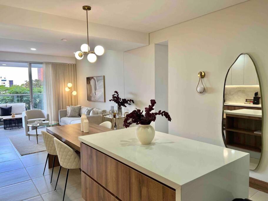 Glamorous New 2BR Apartment in Granada