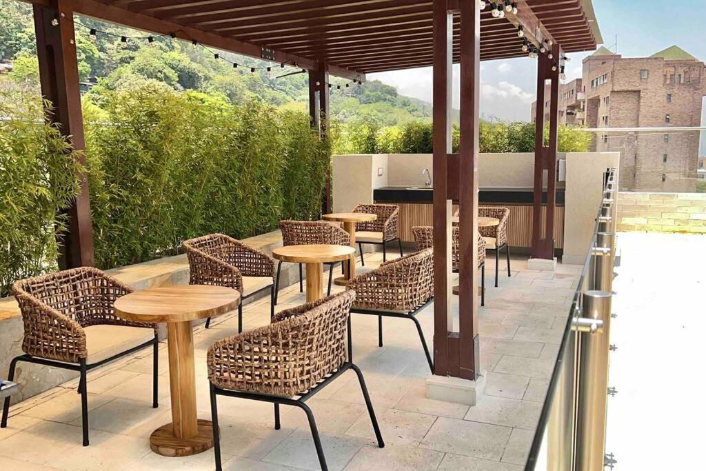 Glamorous New 2BR Apartment in Granada