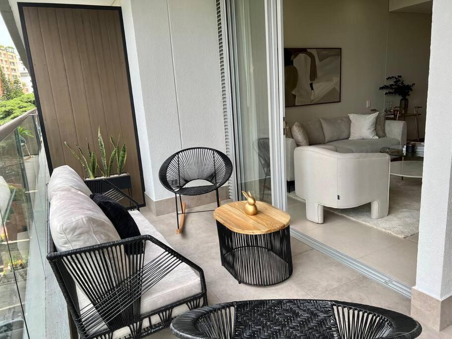 Glamorous New 2BR Apartment in Granada
