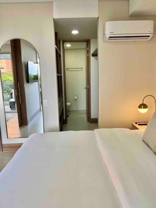 Glamorous New 2BR Apartment in Granada