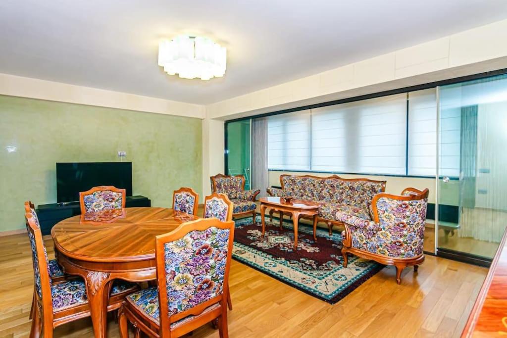 Nice Style Apartment