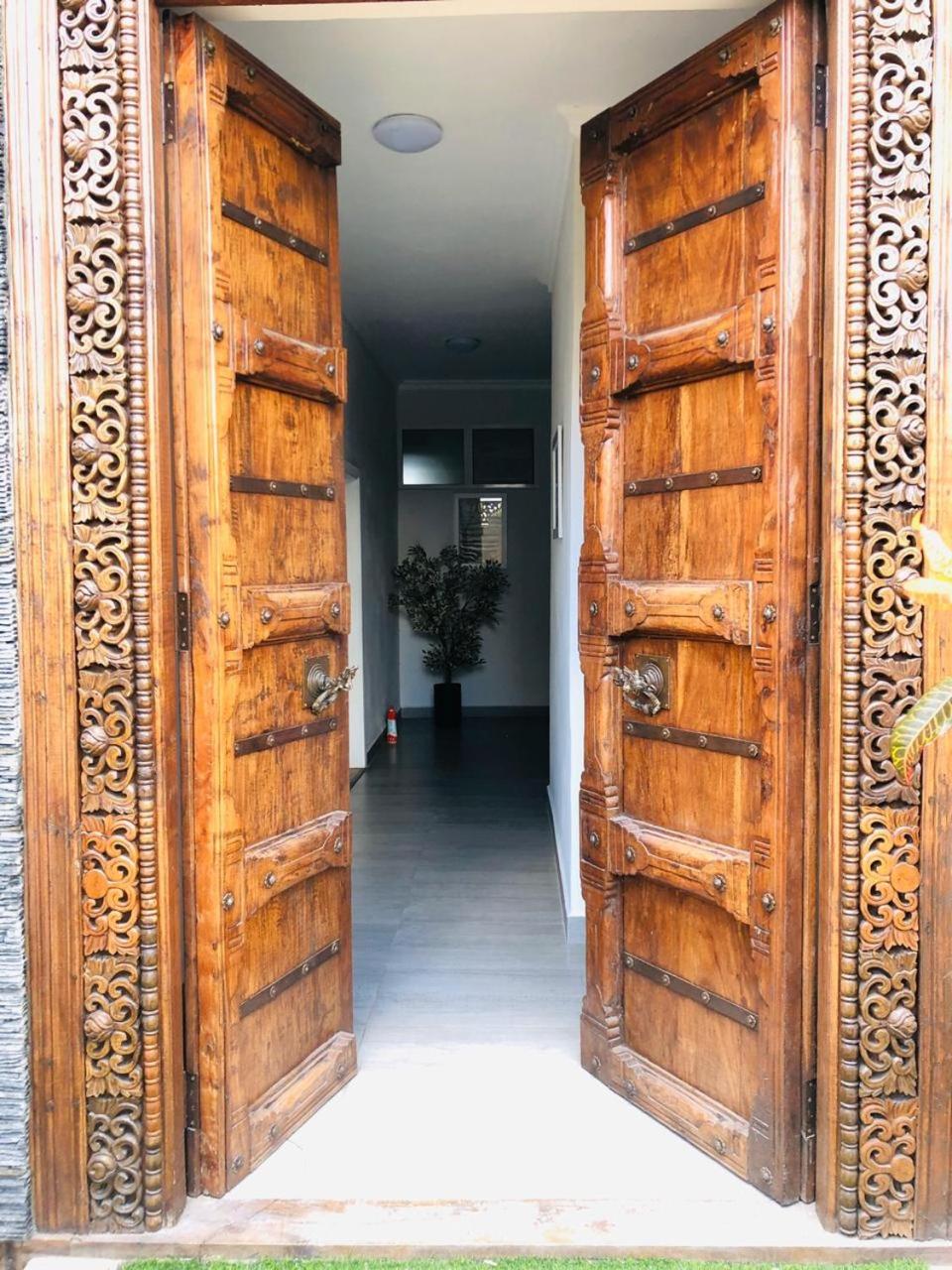 Shanti Haveli Beachfront Apartments view 3