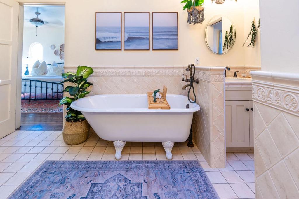 Ocean View Spanish Beauty Half Block to Beach