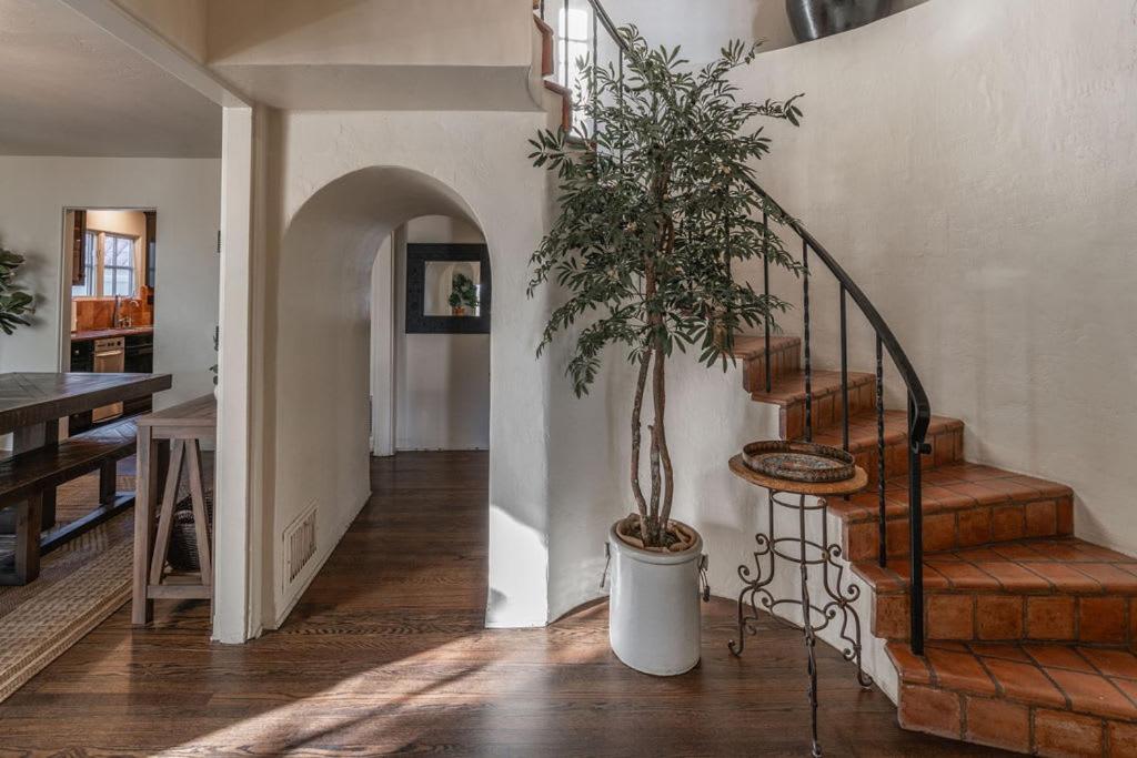 Ocean View Spanish Beauty Half Block to Beach