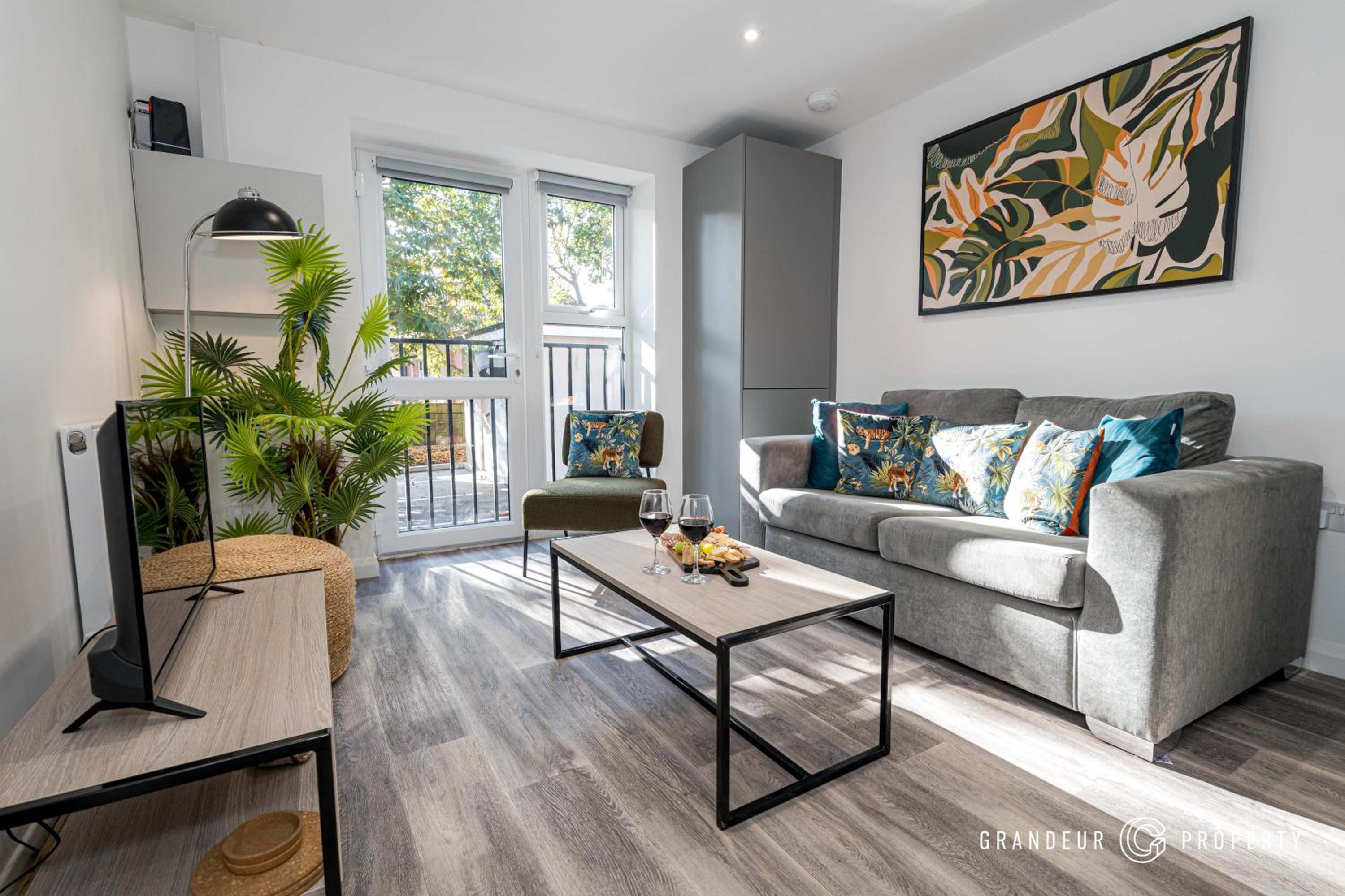 Florence by Grandeur Property
