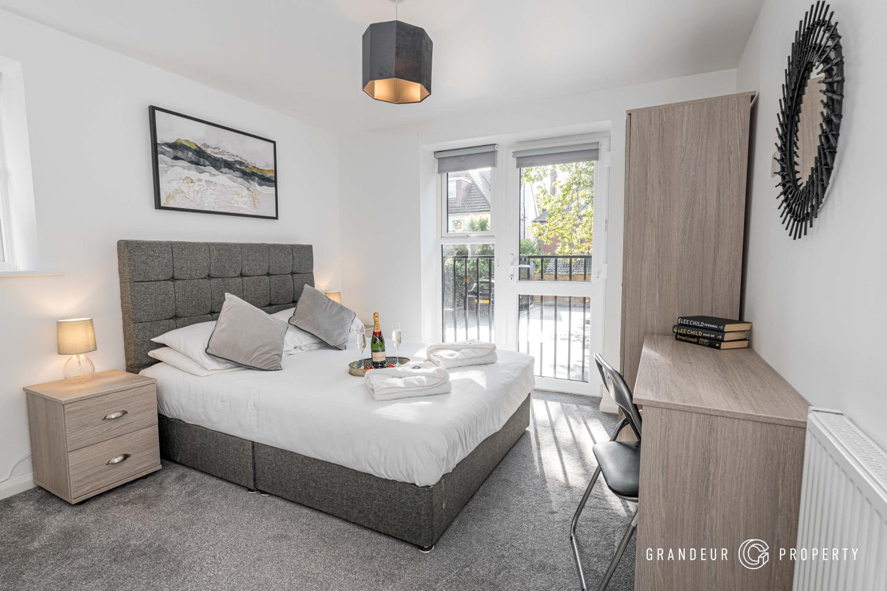 Florence by Grandeur Property