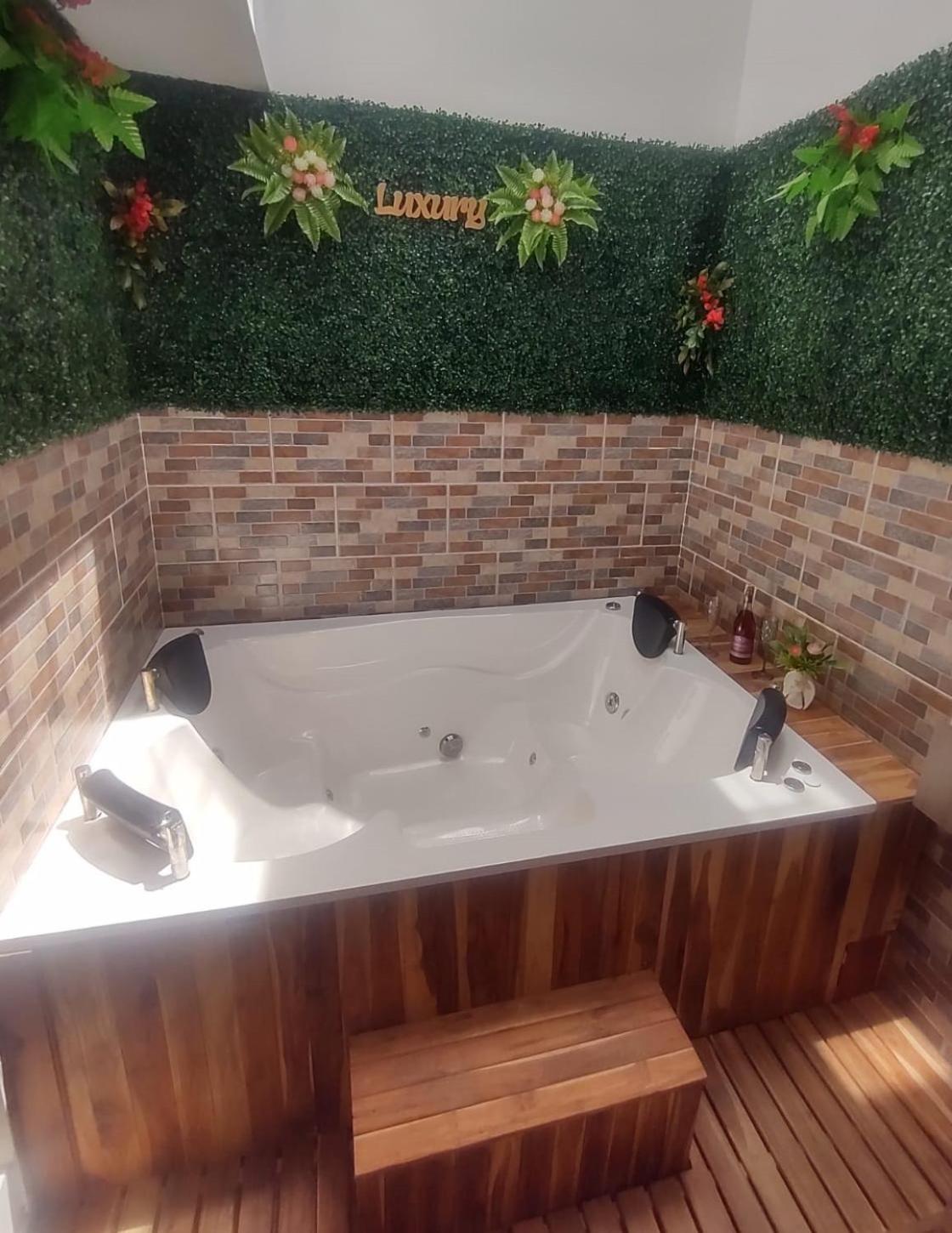 Casa Vacacional con Jacuzzi en Girardot Cundinamarca