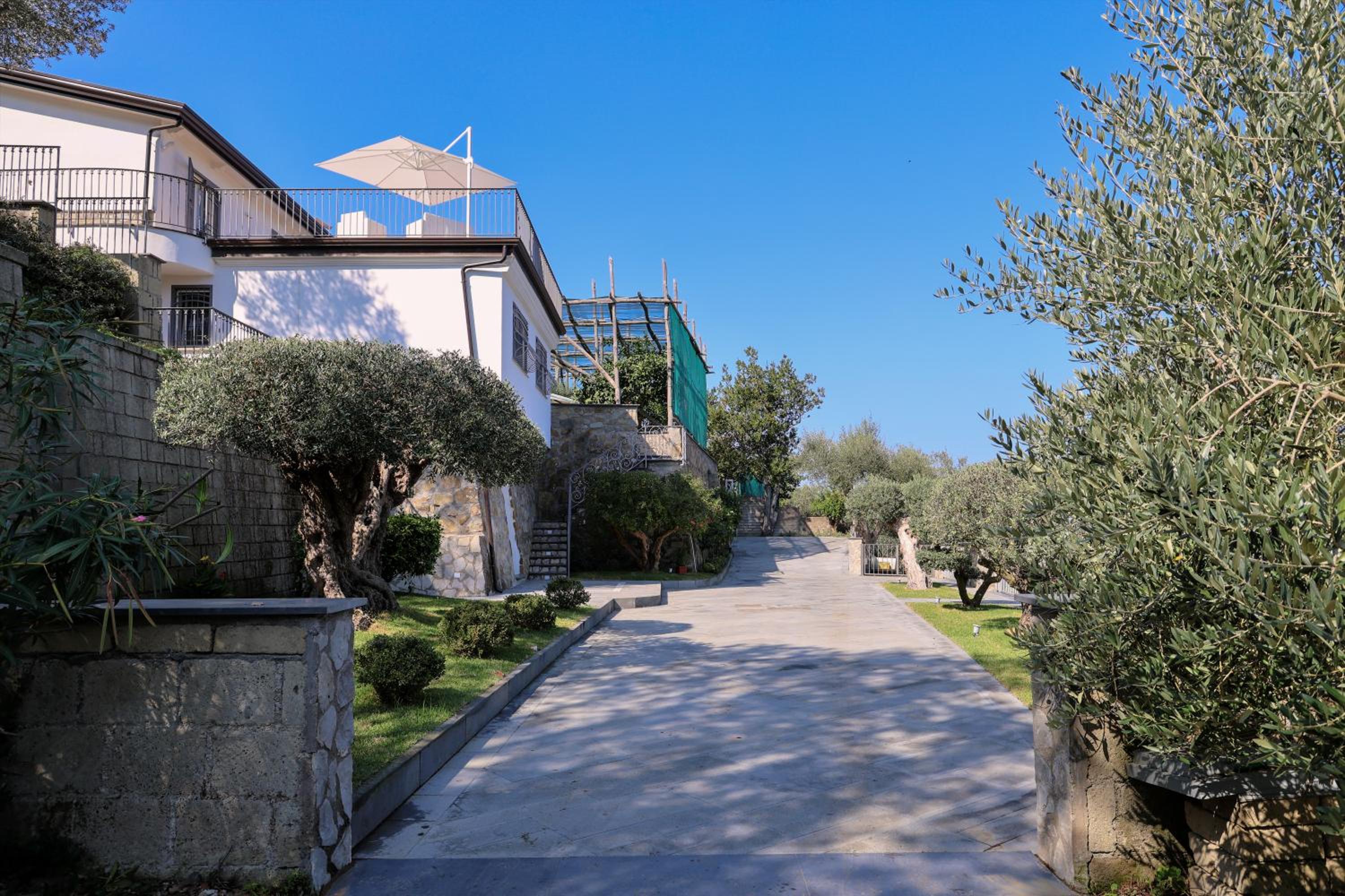 Villa Italia Sorrento view 5