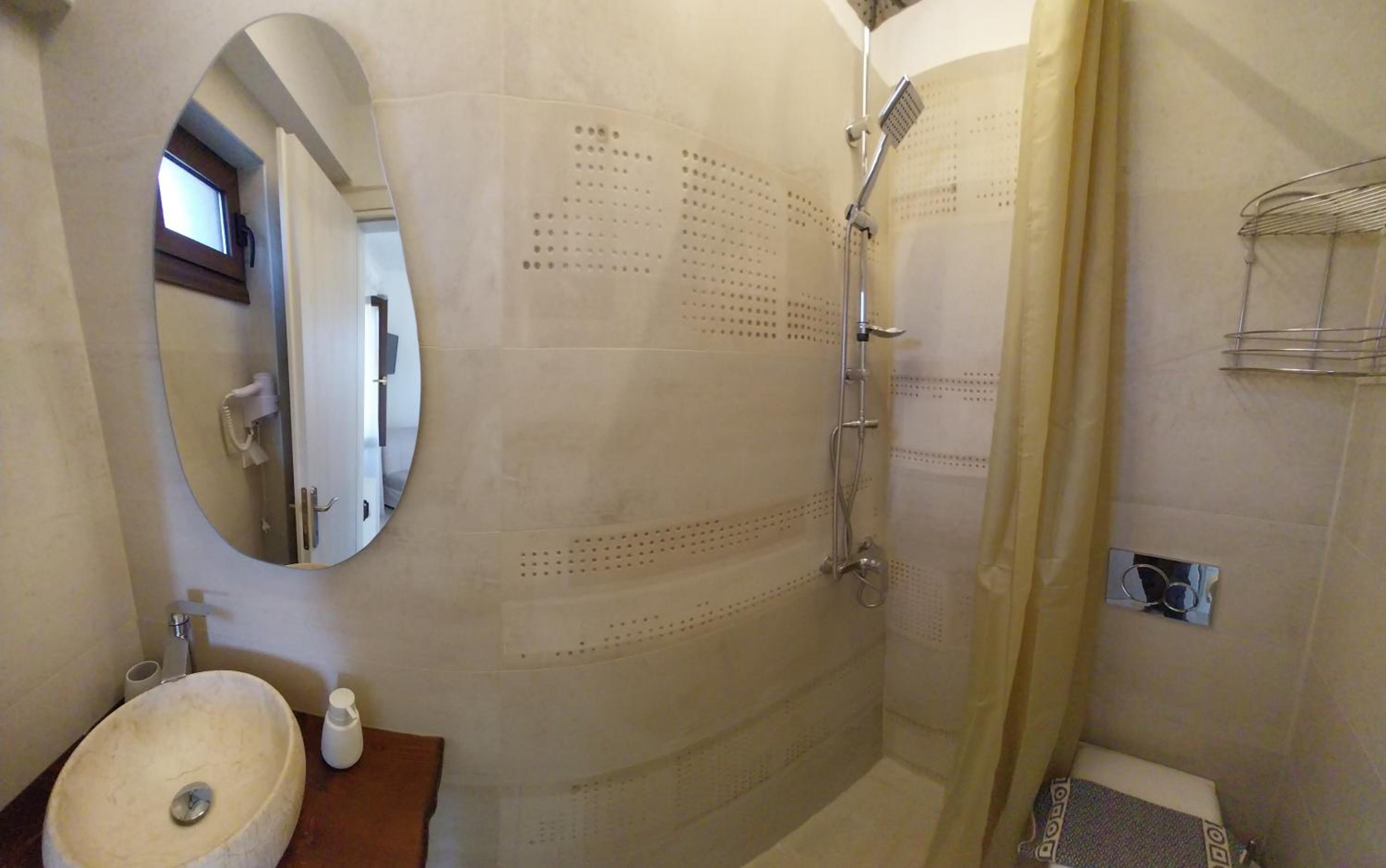 Marousos Central Guesthouse