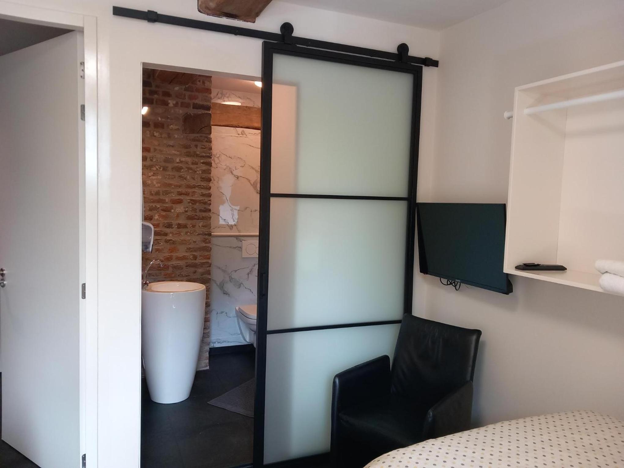 Ruim appartement voor 14 personen view 5