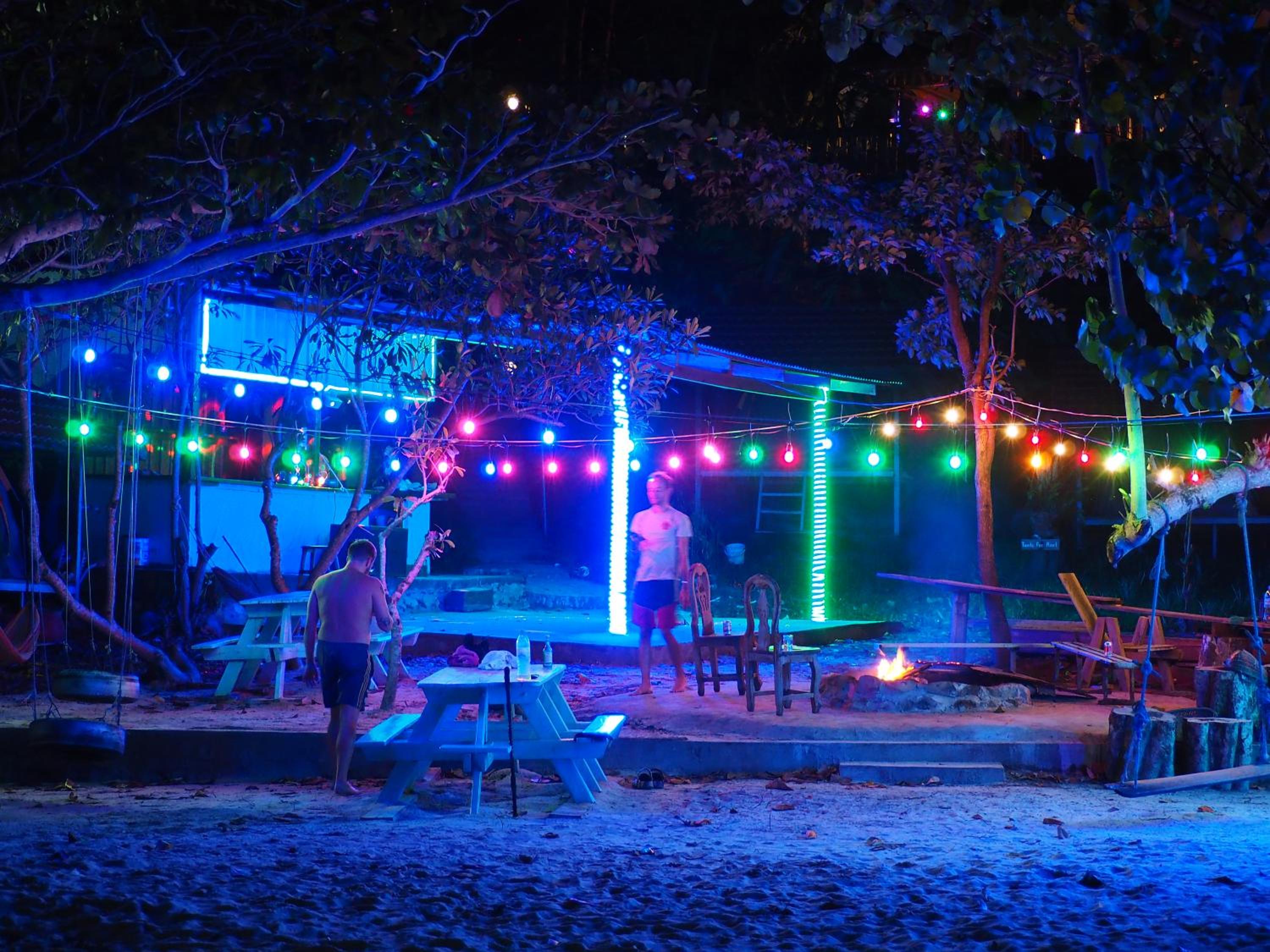 Coconutbeach Bungalows view 3