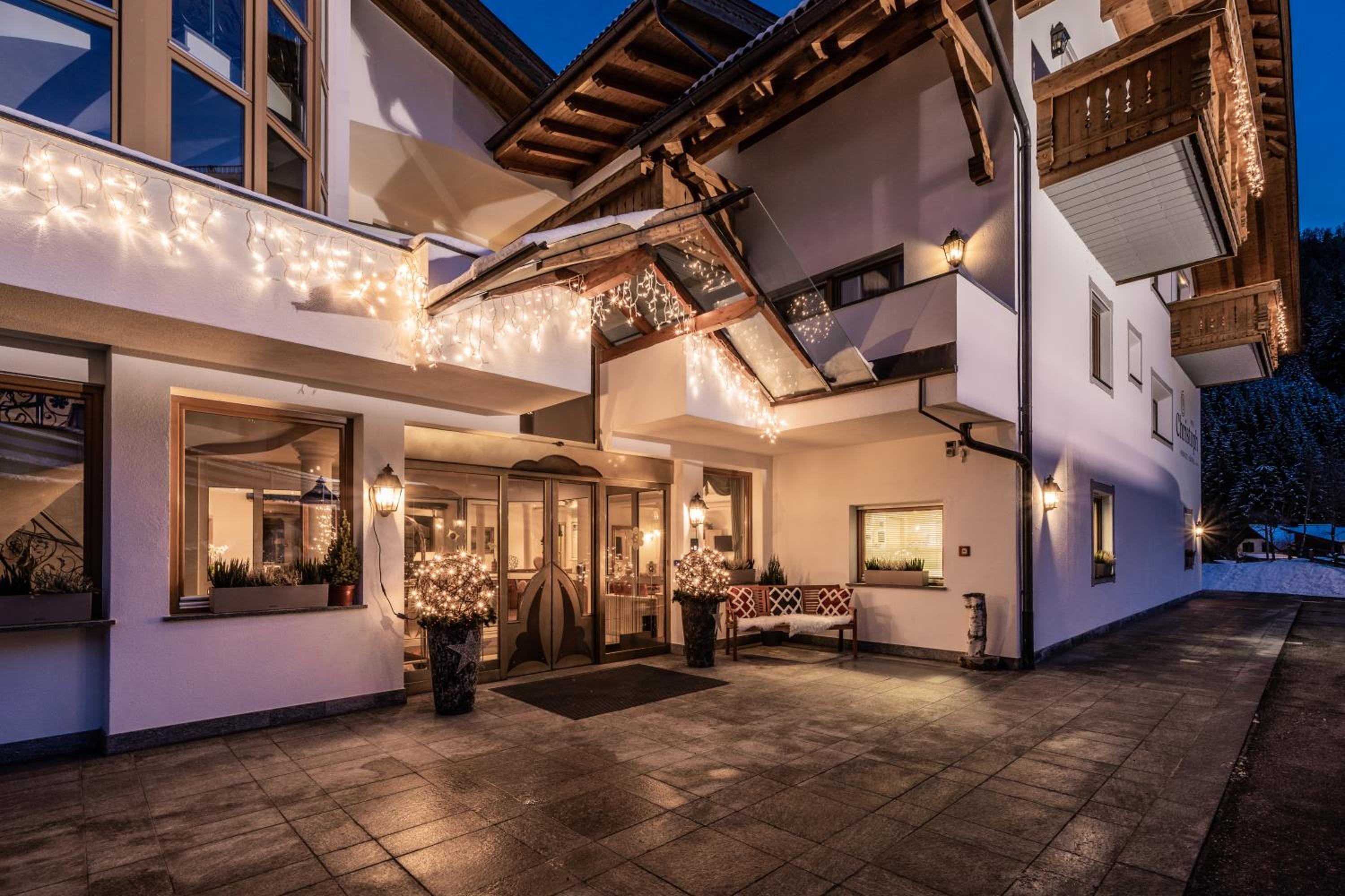 Hotel Christoph - Image 1