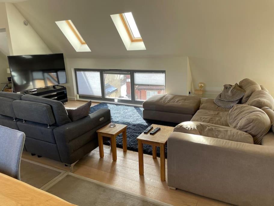 Spacious penthouse with great views of the Cathedral view 2