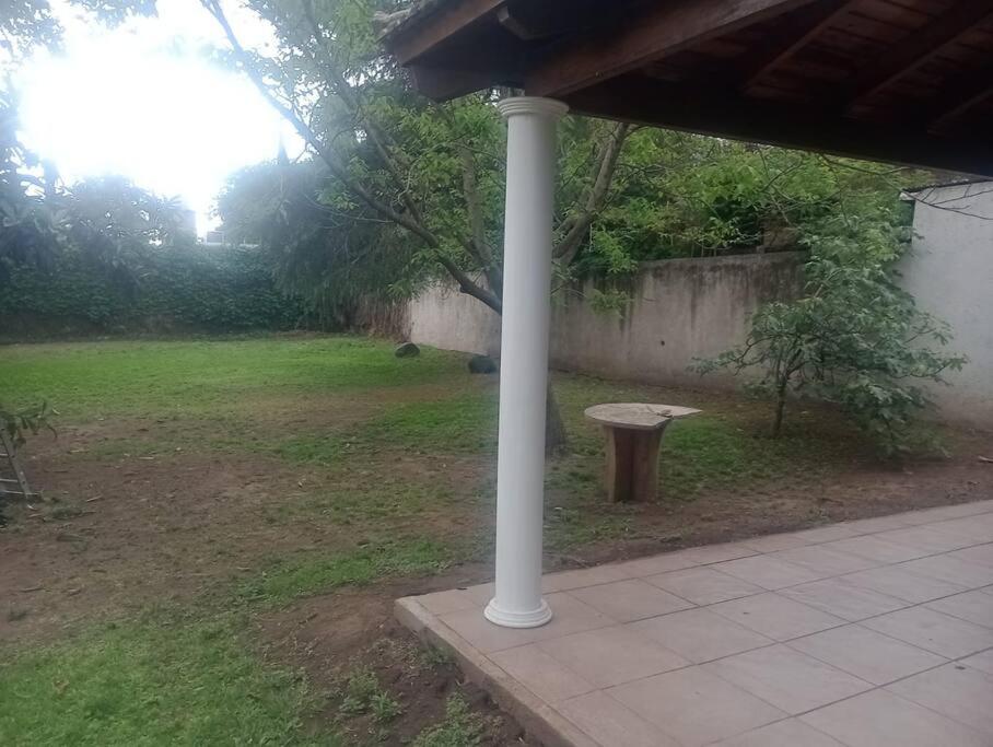 Casa 3 Habitaciones, 2 baños pileta a compartir con el anfitrion -