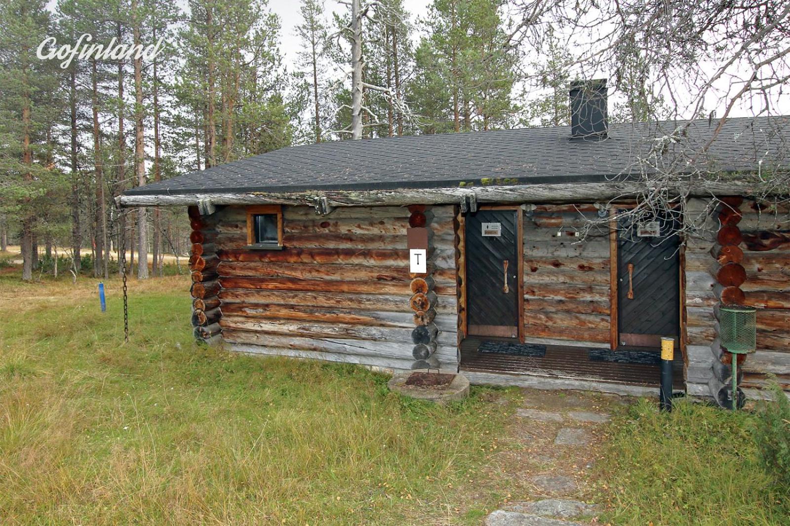 Kuukkeli Log Houses Porakka Inn