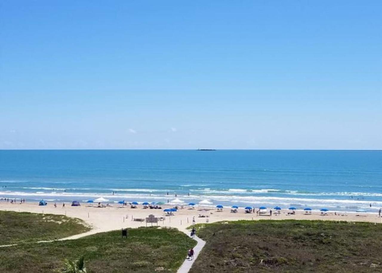 Ground Floor Beachfron 2Steps From Amenities Saida view 2