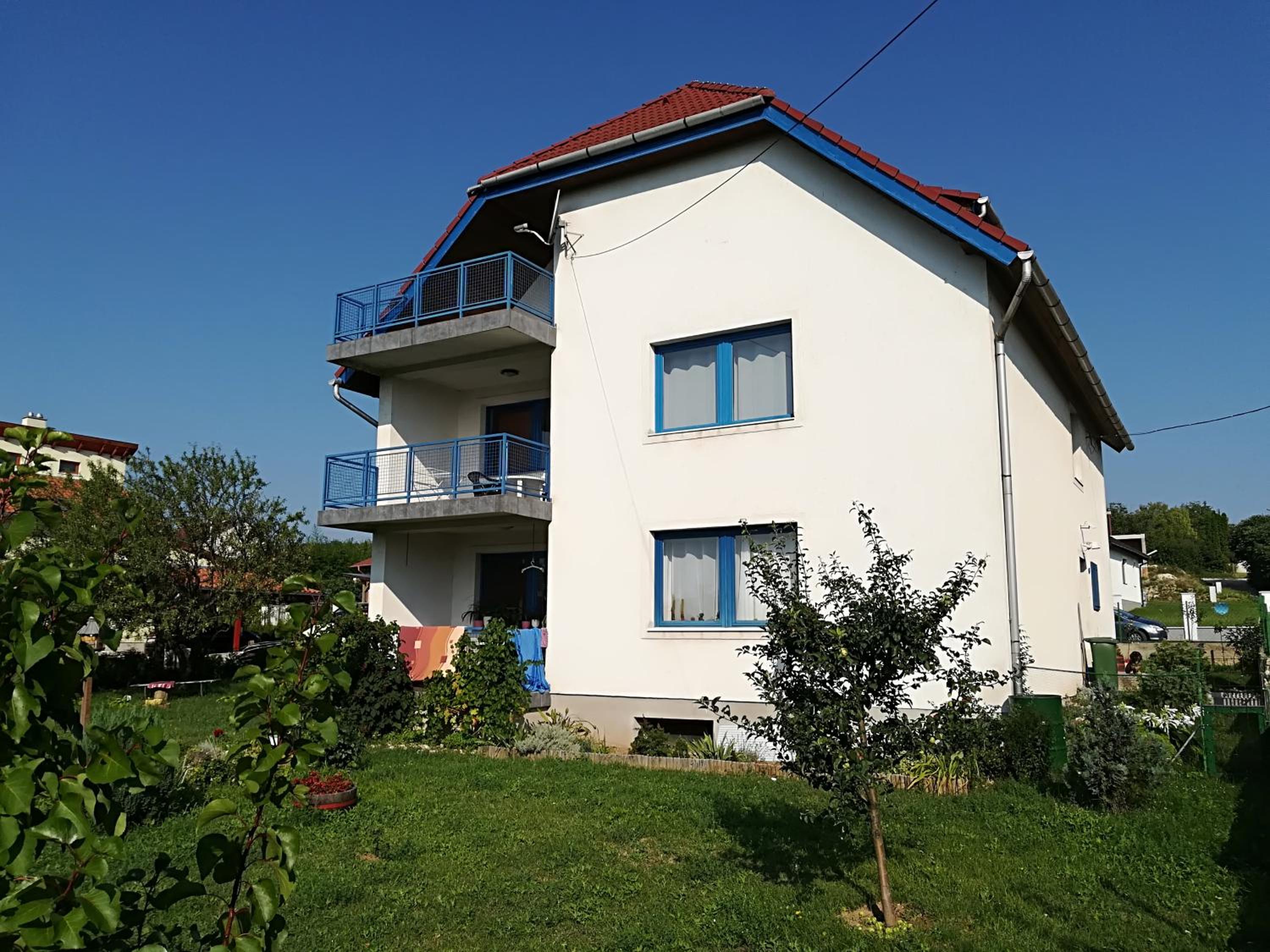 Róbert Apartmant