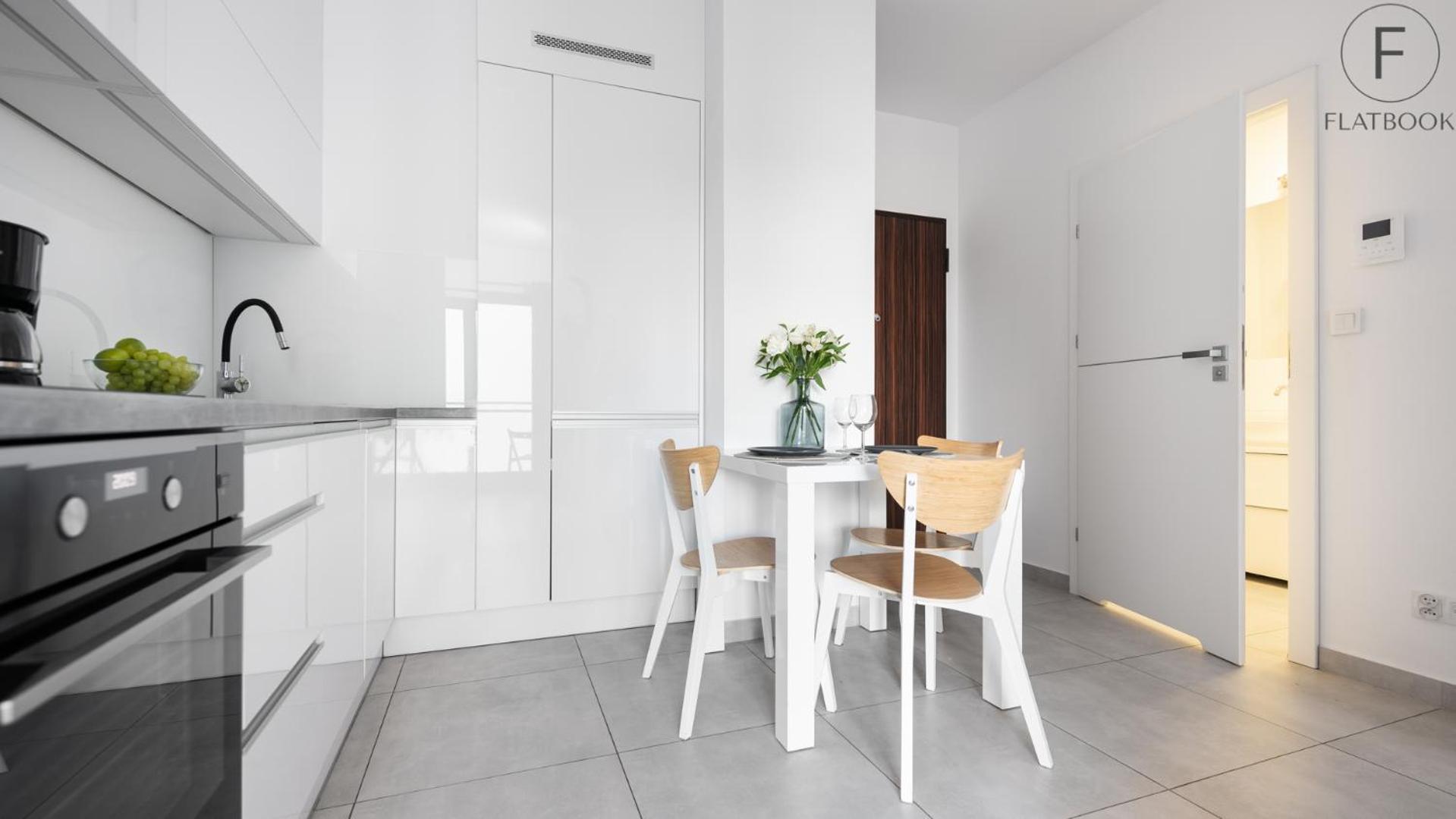 Flatbook City Centre Apartaments Parking