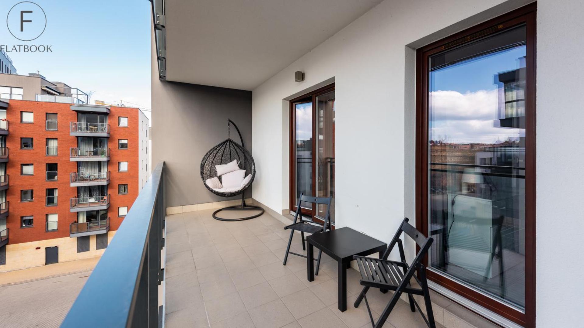 Flatbook City Centre Apartaments Parking