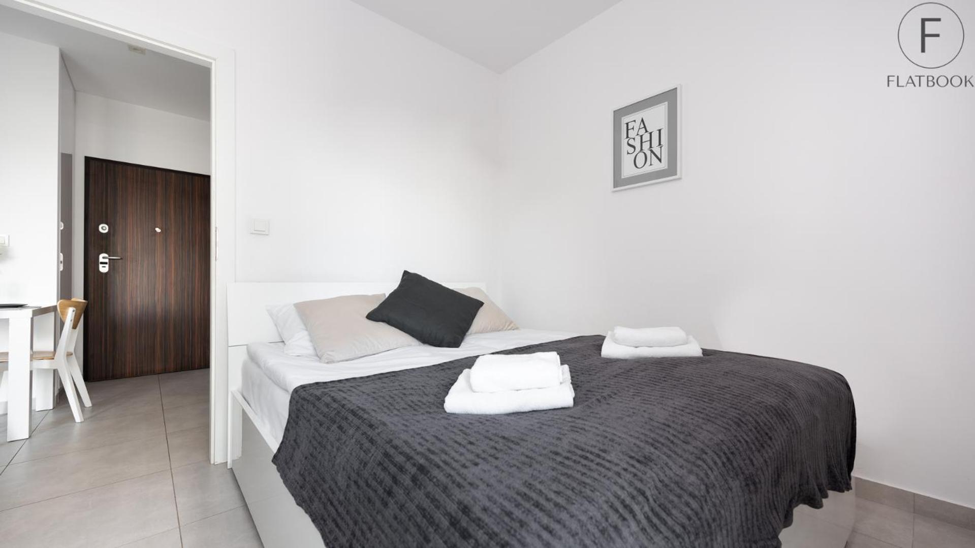 Flatbook City Centre Apartaments Parking