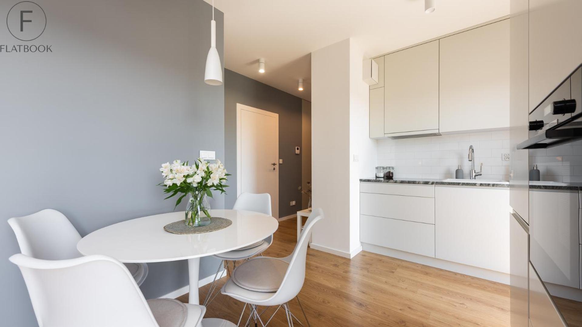 Flatbook City Centre Apartaments Parking