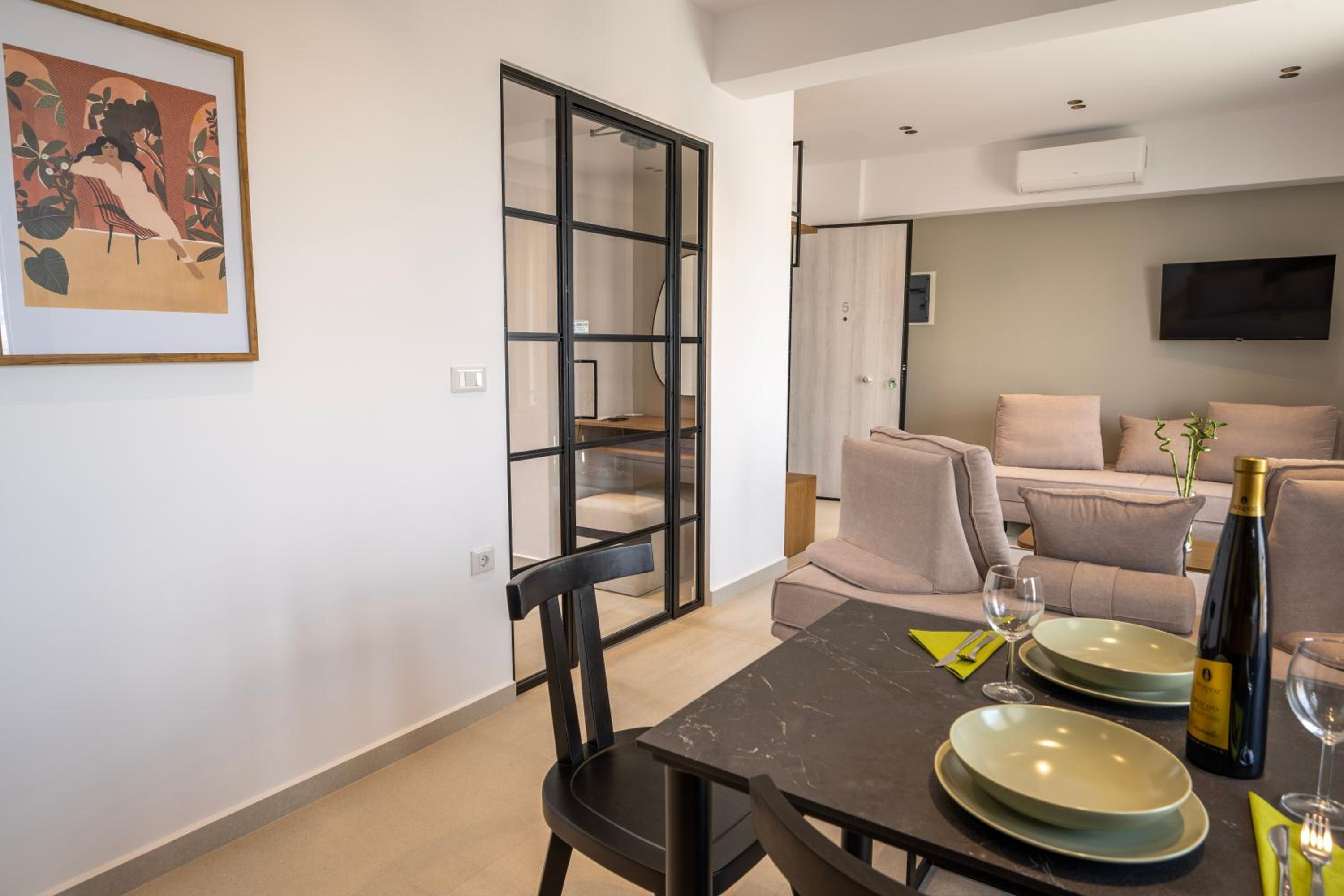 Athens Genesis Luxury Suites