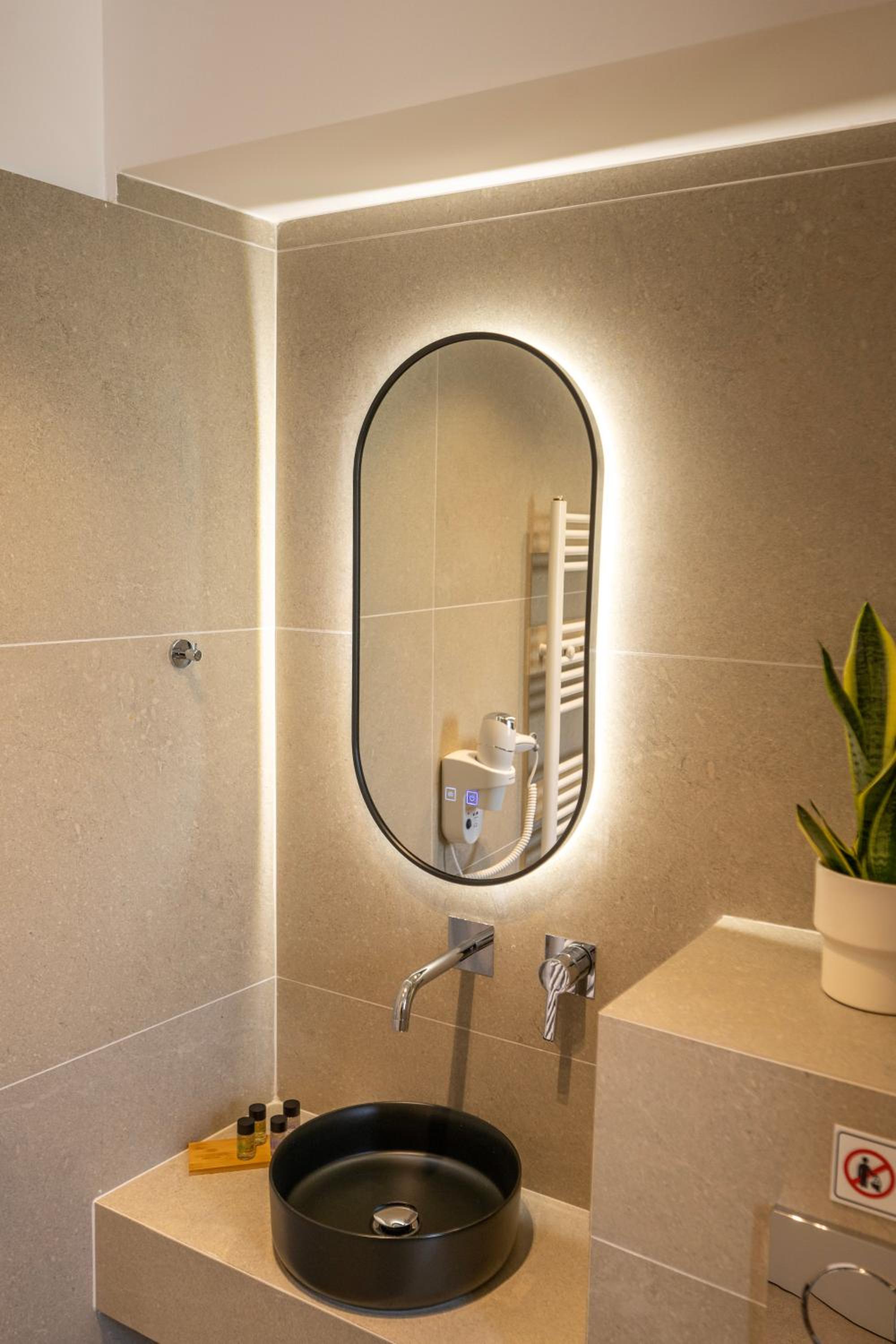 Athens Genesis Luxury Suites