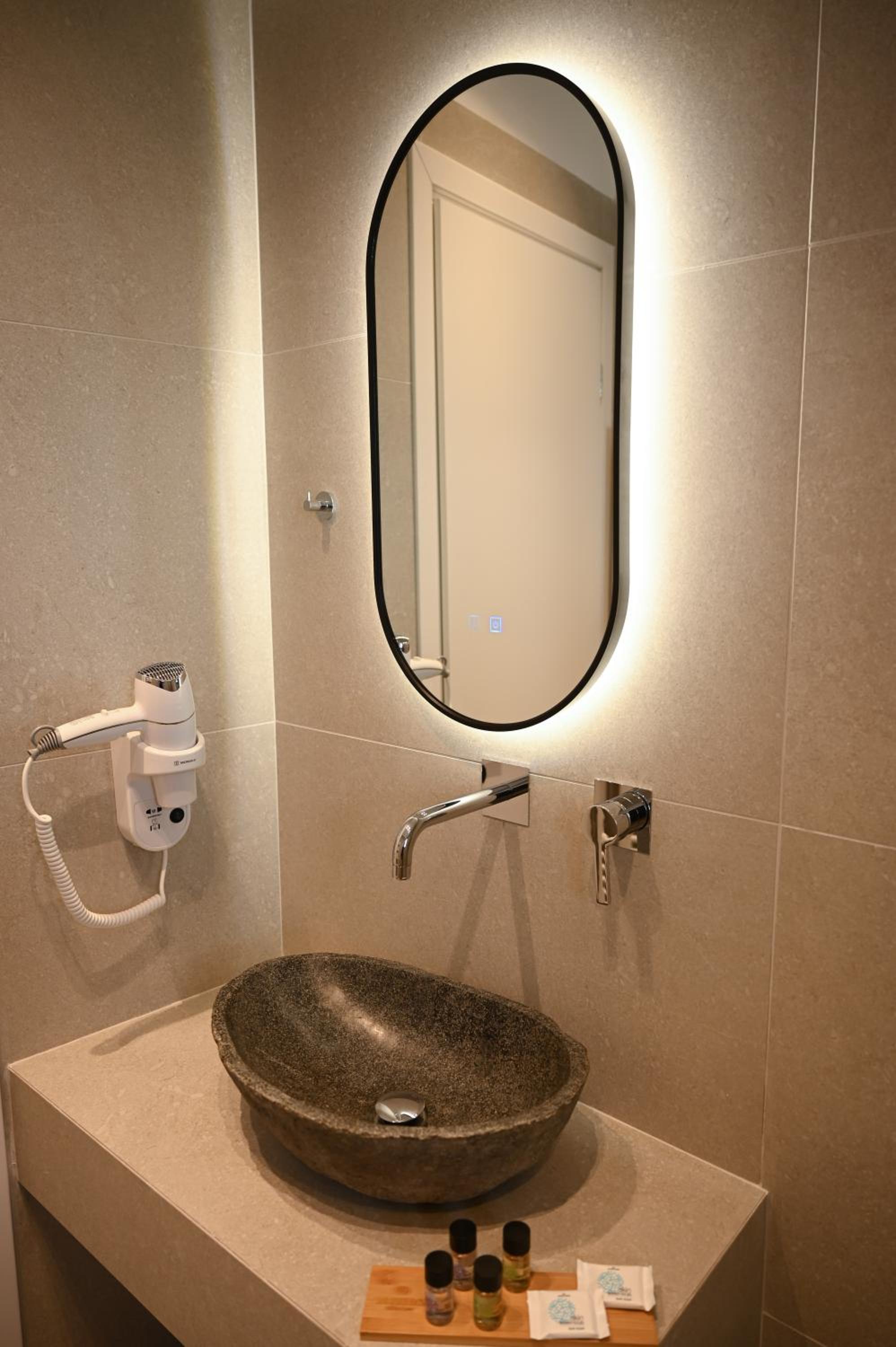 Athens Genesis Luxury Suites