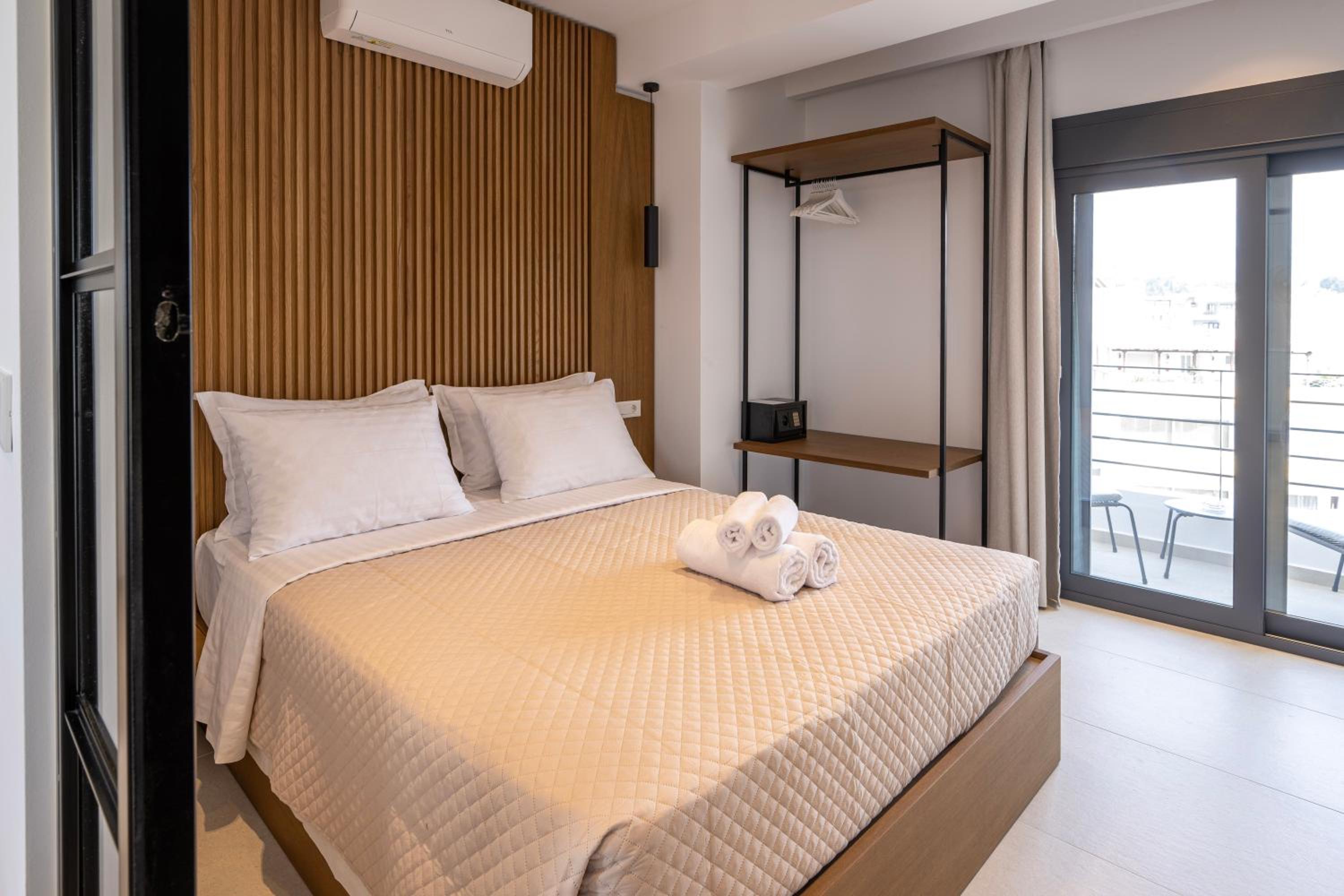 Athens Genesis Luxury Suites
