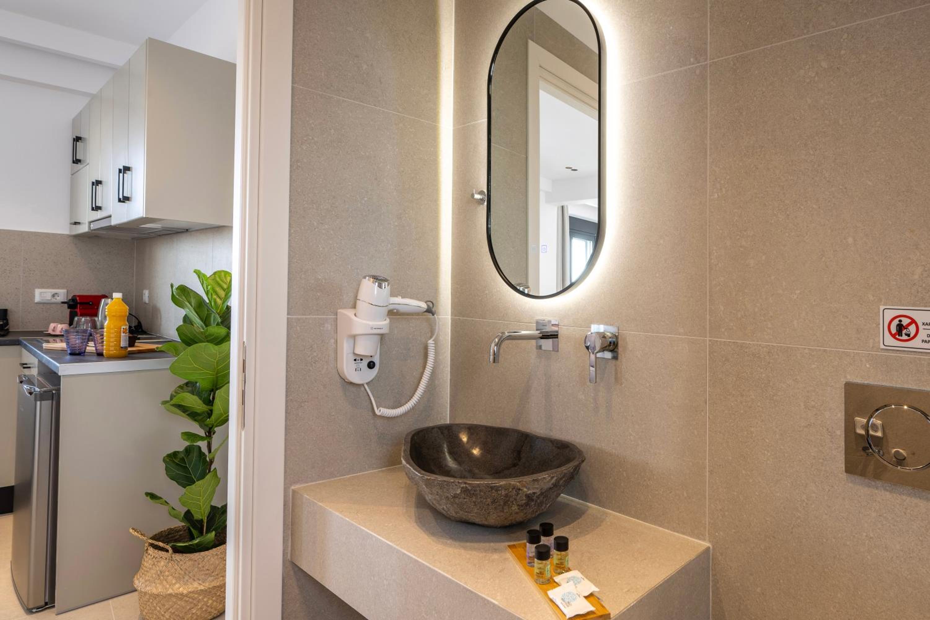 Athens Genesis Luxury Suites