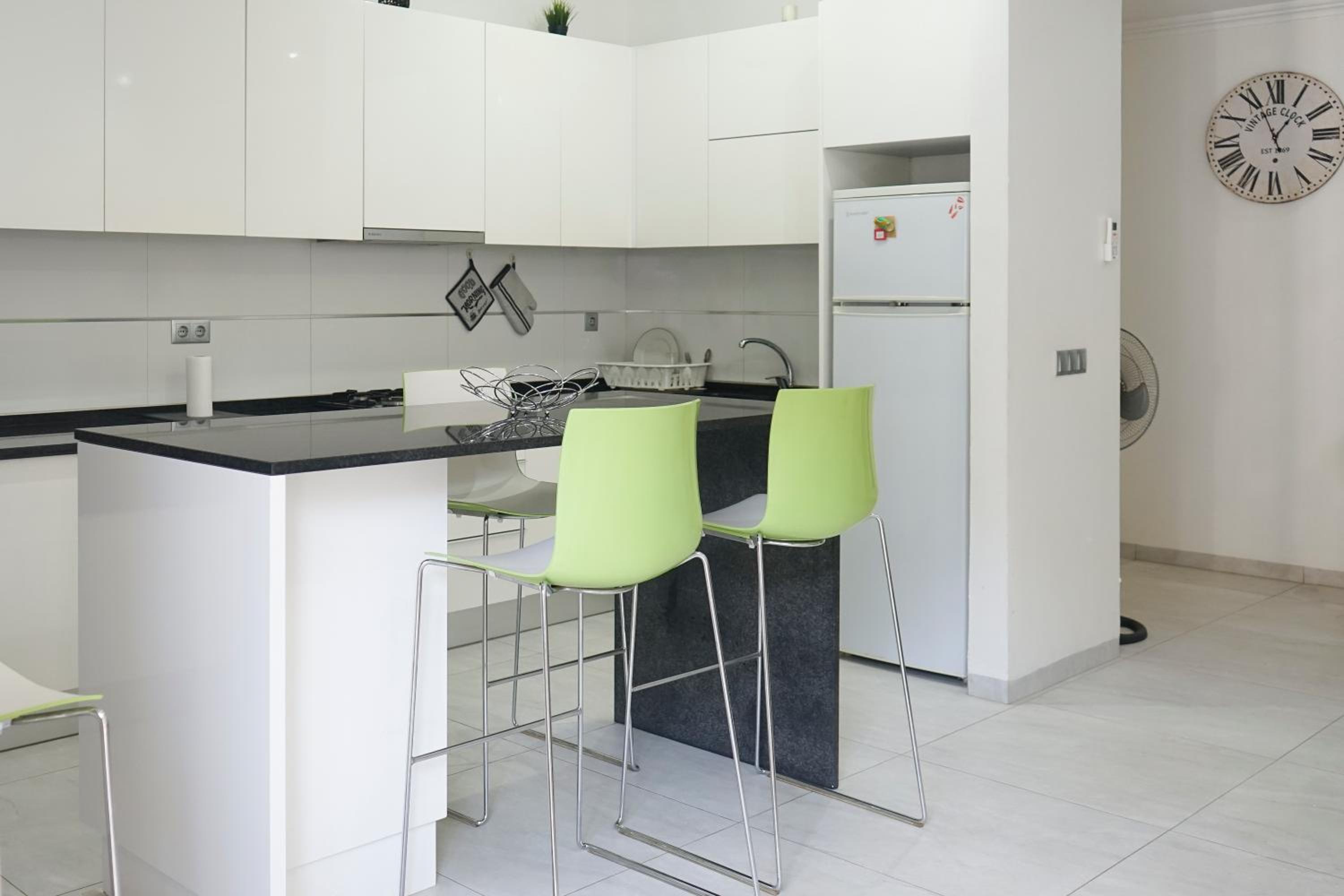 Charming 2 bdr apt, Palmarejo Grande, Praia - LCGR