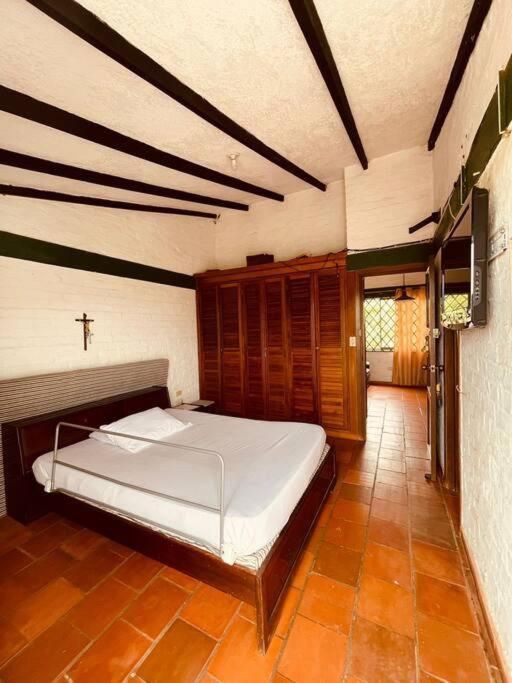 finca de descanso y recreacion, fogata,piscina.