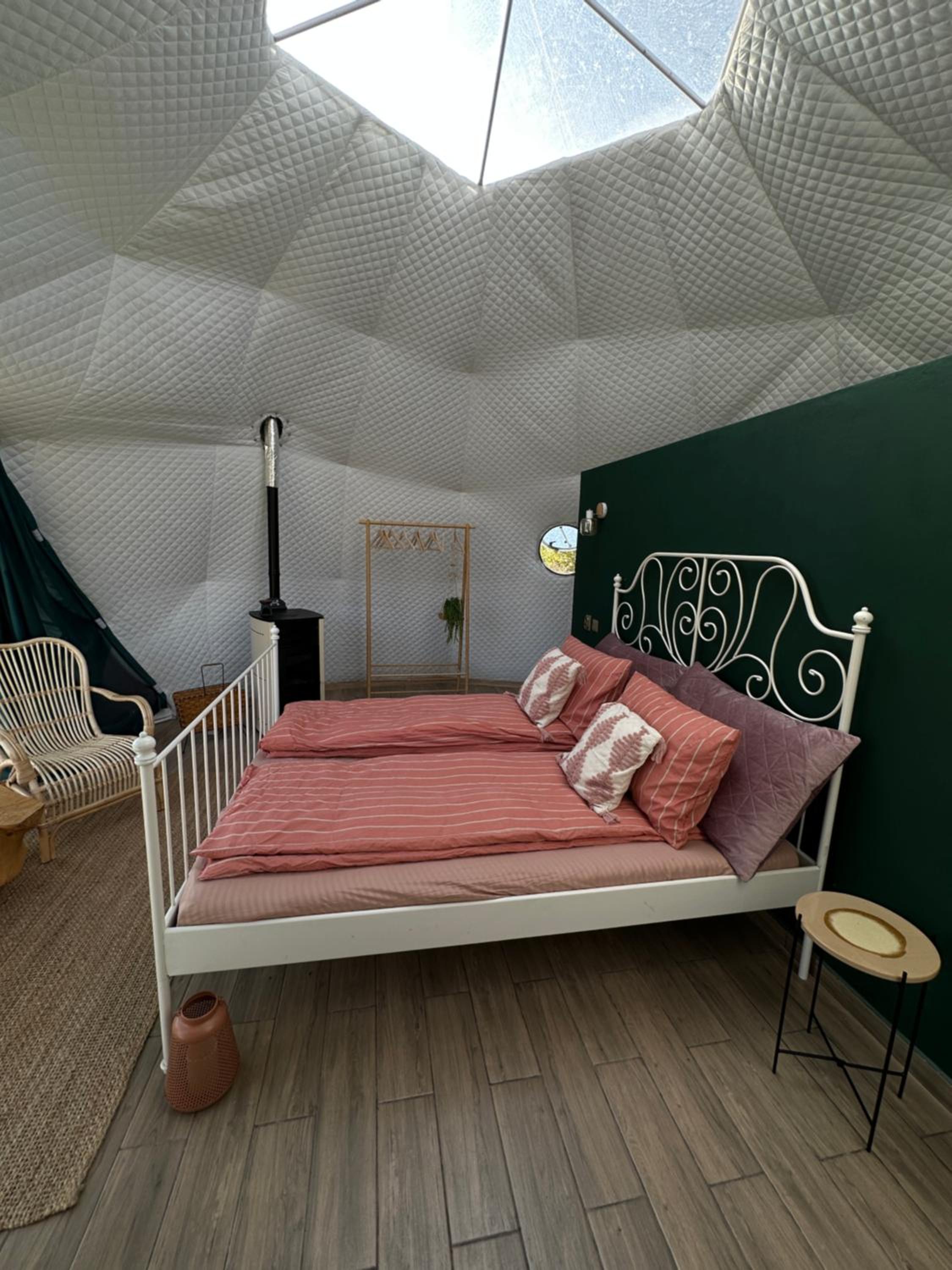 The Frog Glamping view 4
