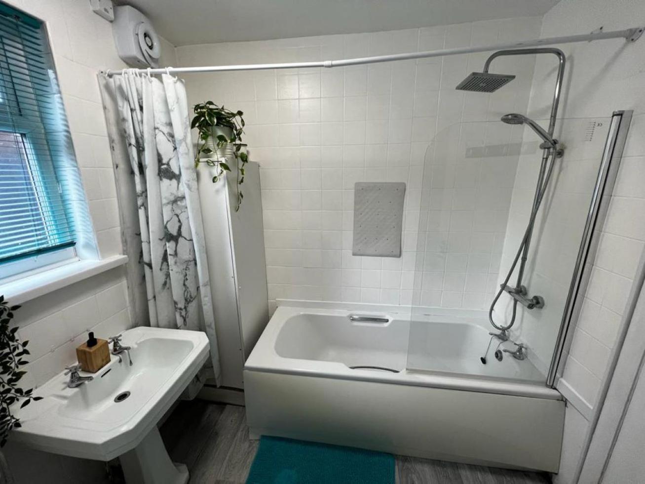 Ground Floor Apartment, great for families, situated in historic The Park area Nottingham