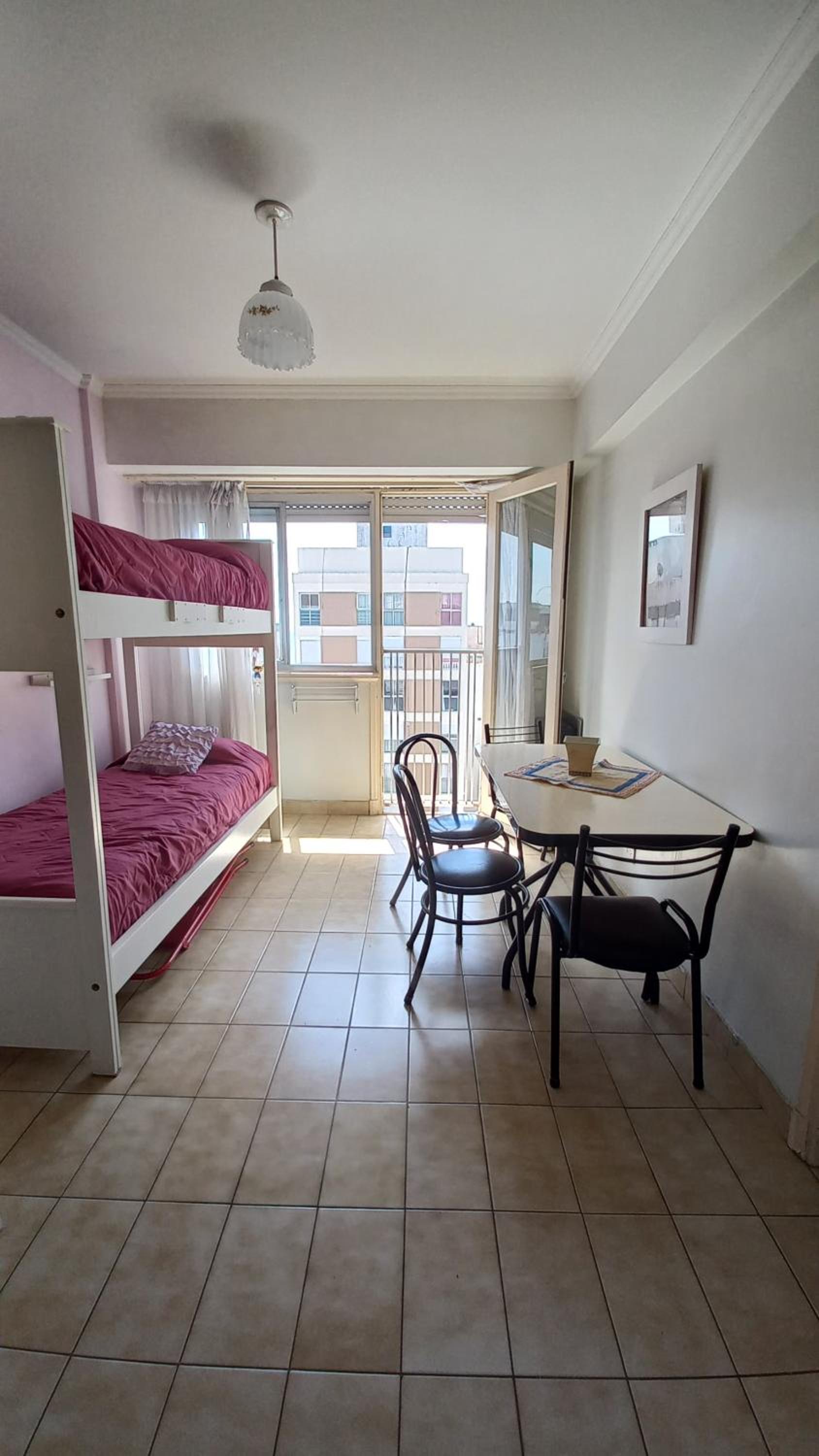 Departamento a una cuadra del mar en zona Guemes Mar del Plata