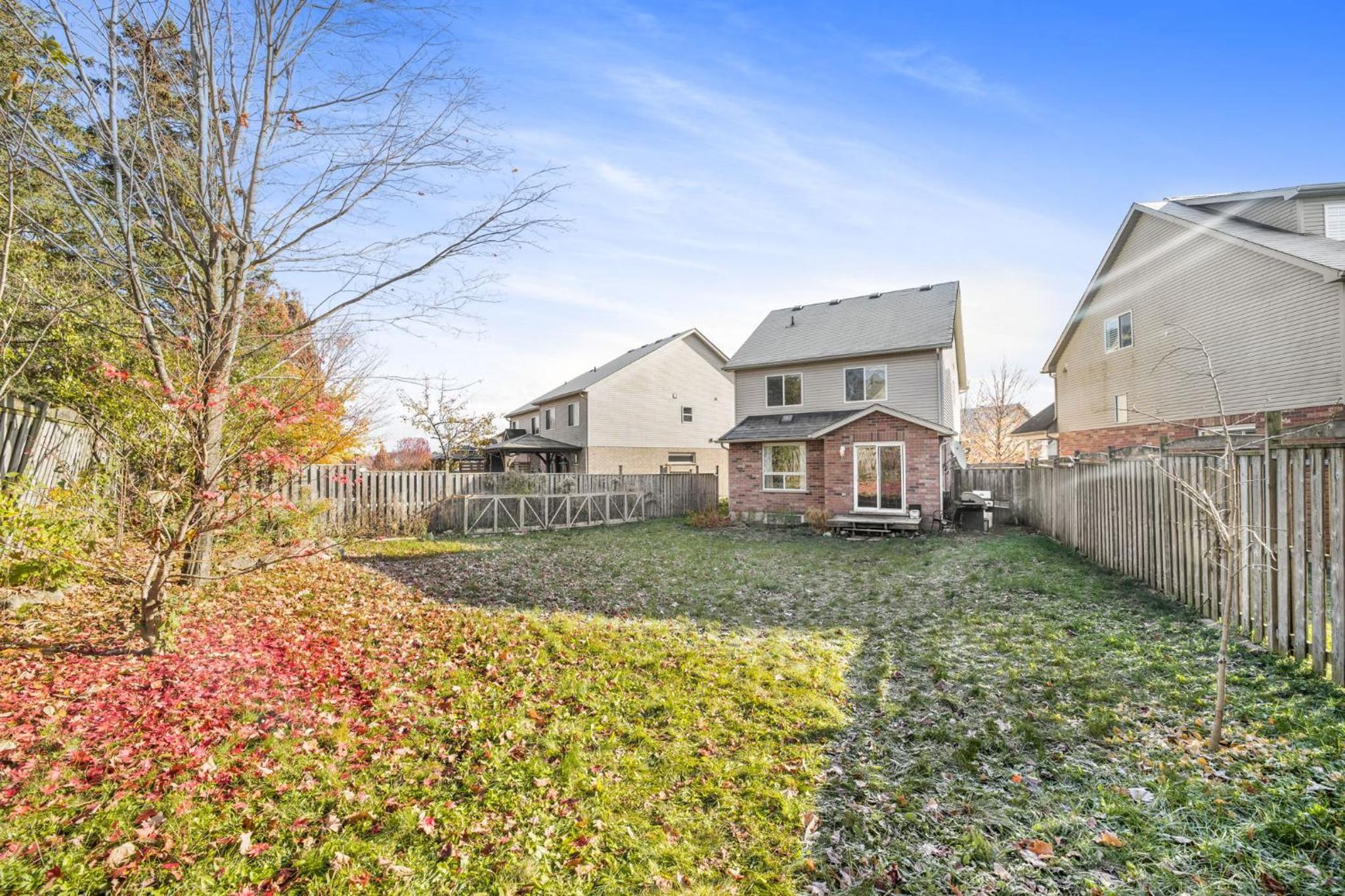 Guelph Vacations - Hanlon Creek Gem Close To U Of G 3 Bedroom - Property Image 6
