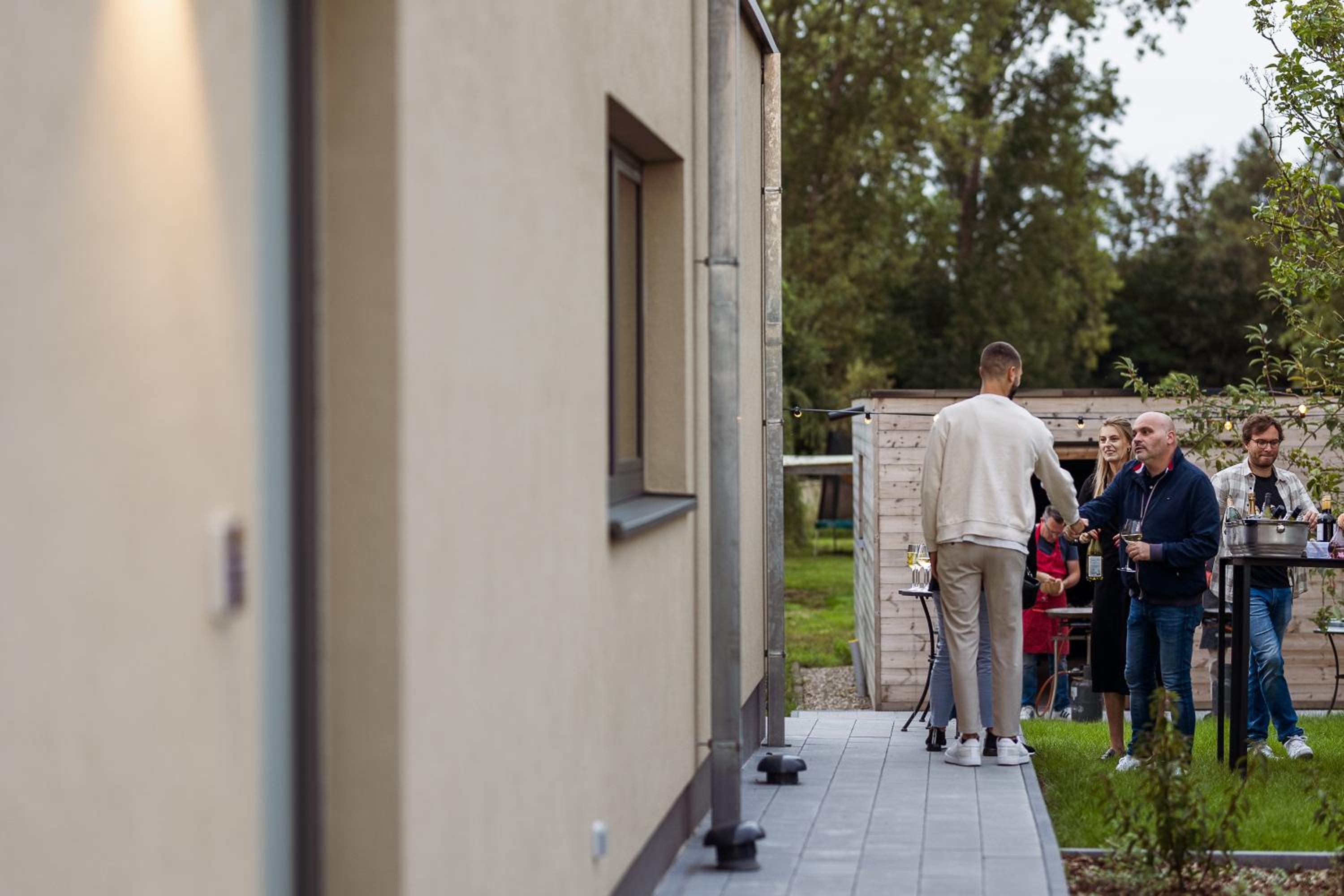 Inova - Comfort Room with Private Bathroom and Shared Facilities