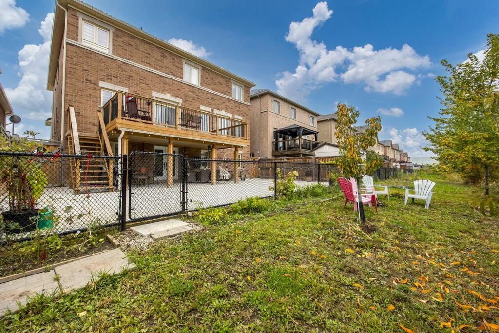 Walk-out Basement Apartment with Private Entrance