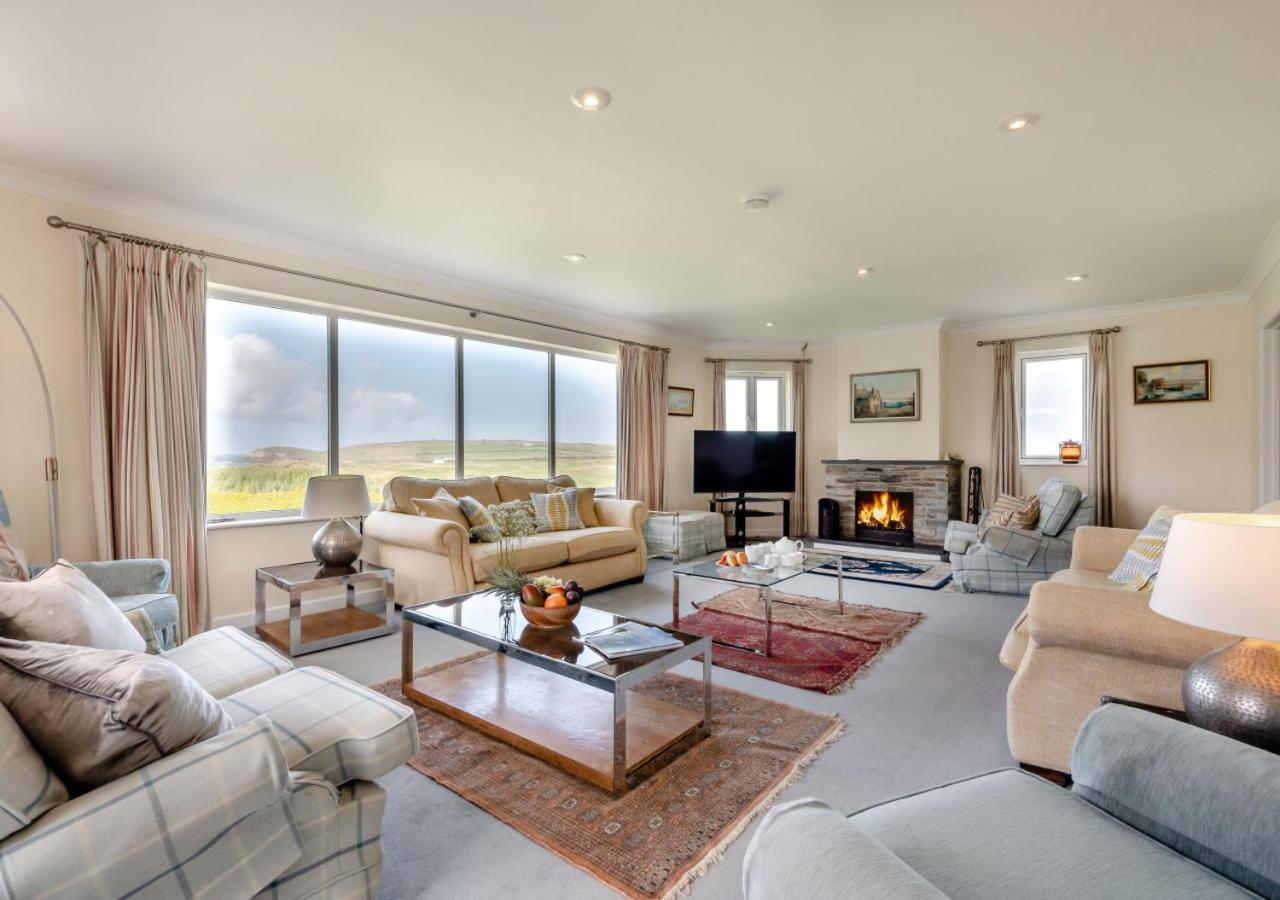 6 Bed in Padstow oc-p00006