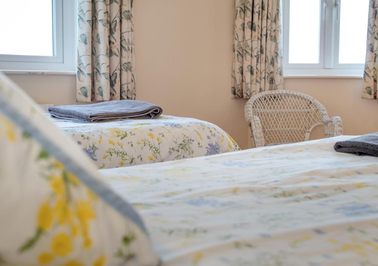 6 Bed in Padstow oc-p00006
