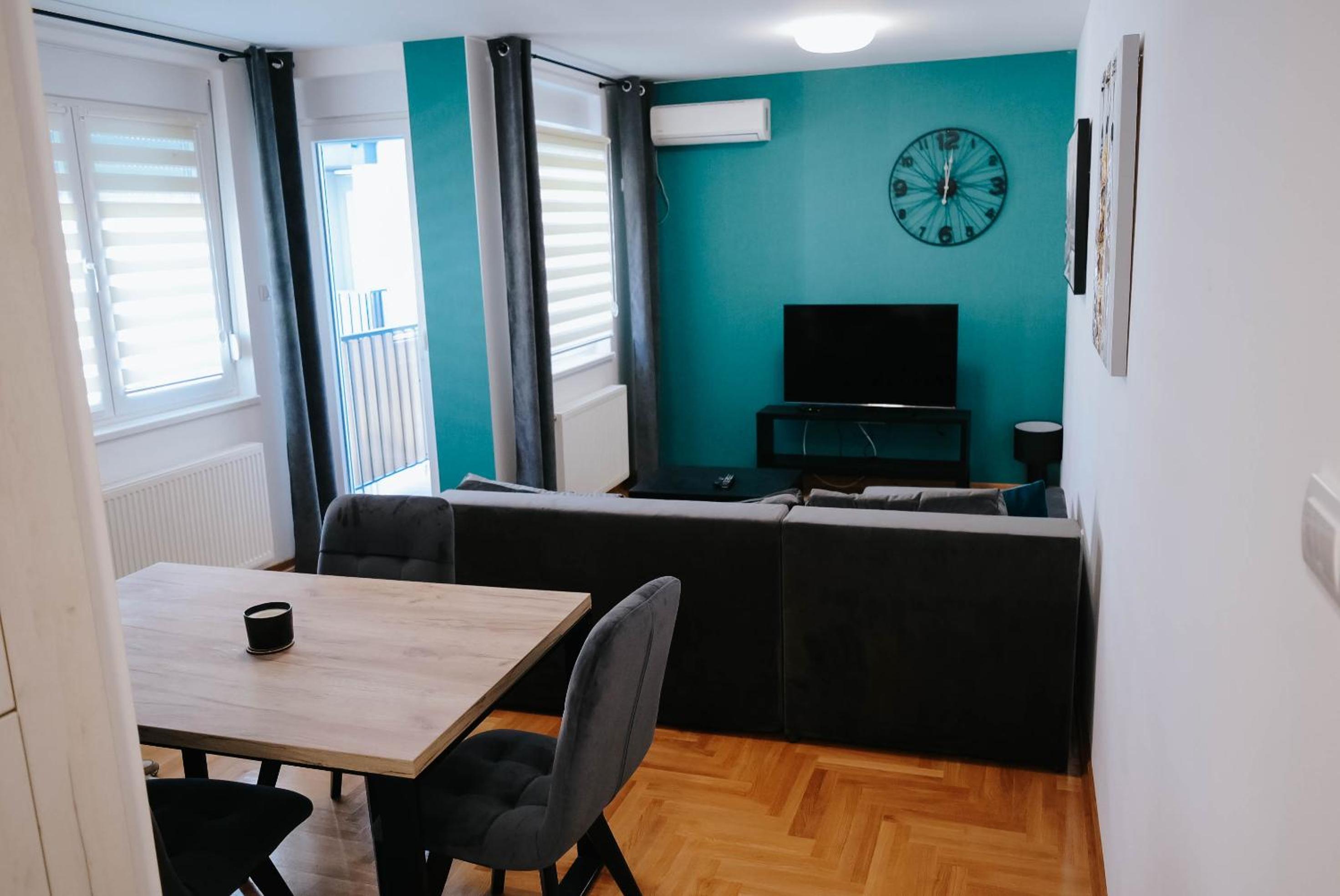 Apartmani Milan view 5